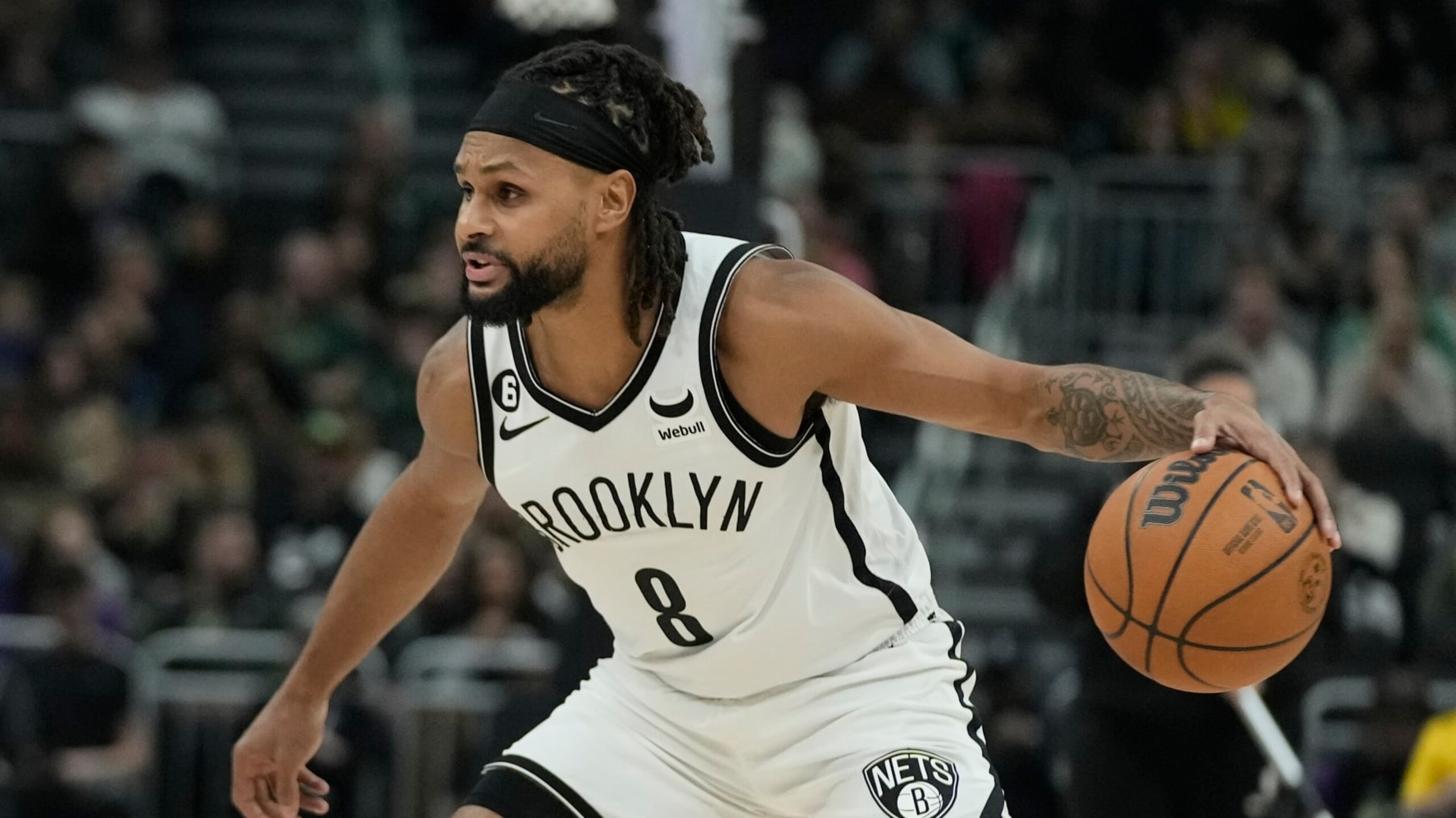 Brooklyn Nets' Patty Mills during the first half of an NBA basketball game against the Milwaukee Bucks Thursday, March 9, 2023, in Milwaukee. (AP Photo/Morry Gash)