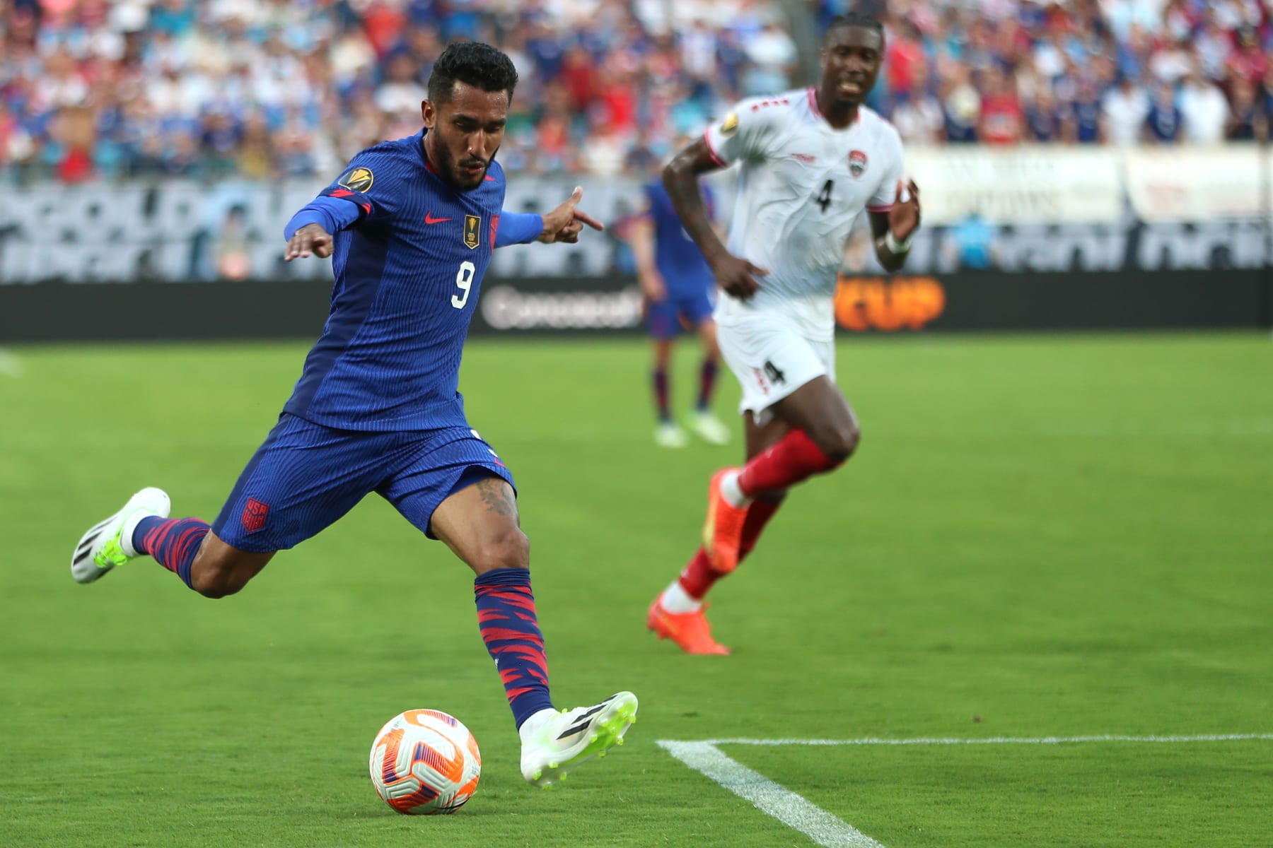 CHARLOTTE, NORTH CAROLINA - JULY 02: Jesús Ferreira #9 of United States attempts a shot on the goal during the first half of the Concacaf Gold Cup match against the Trinidad and Tobago at Bank of America Stadium on July 02, 2023 in Charlotte, North Carolina. (Photo by David Jensen/Getty Images)