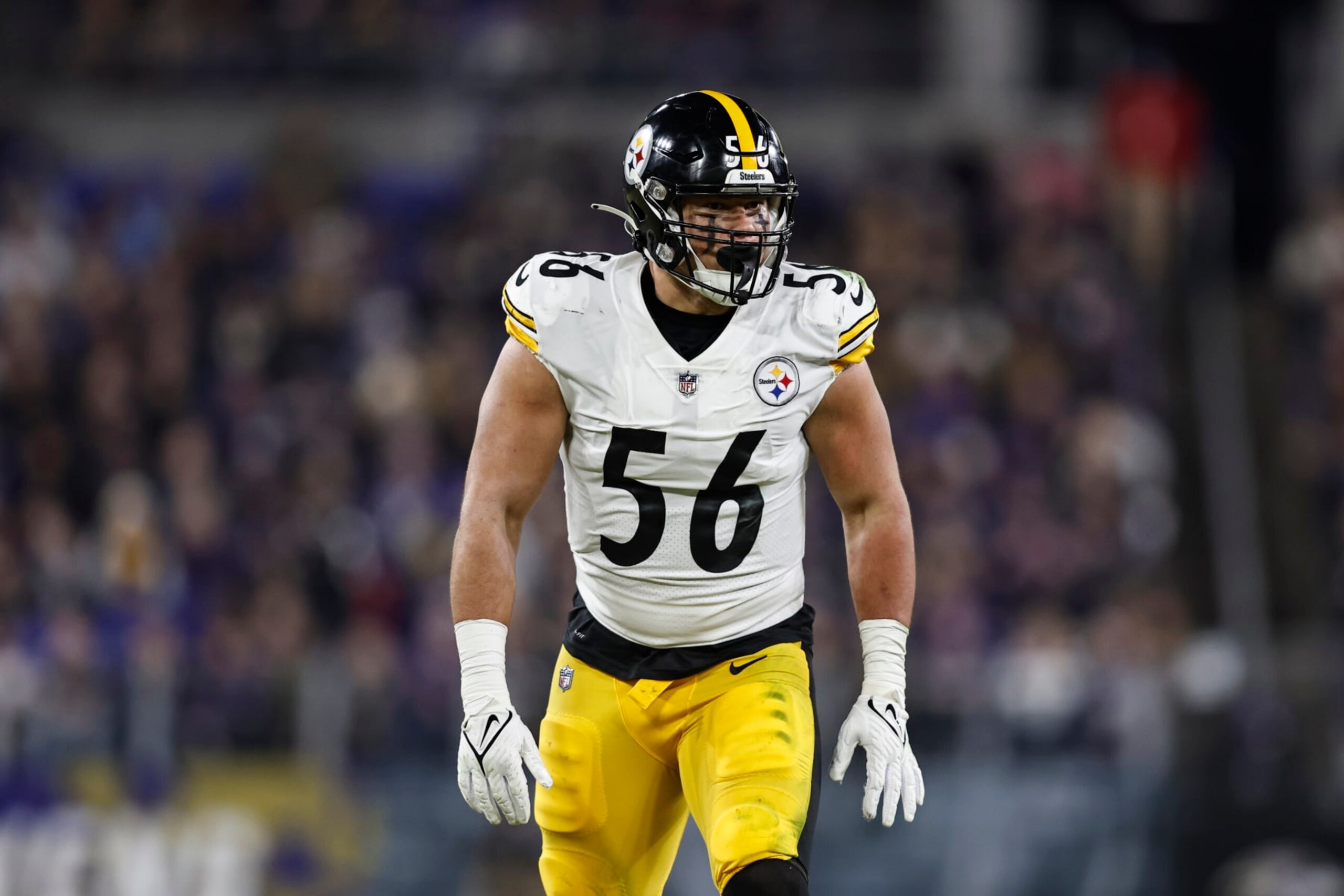 Steelers edge Alex Highsmith