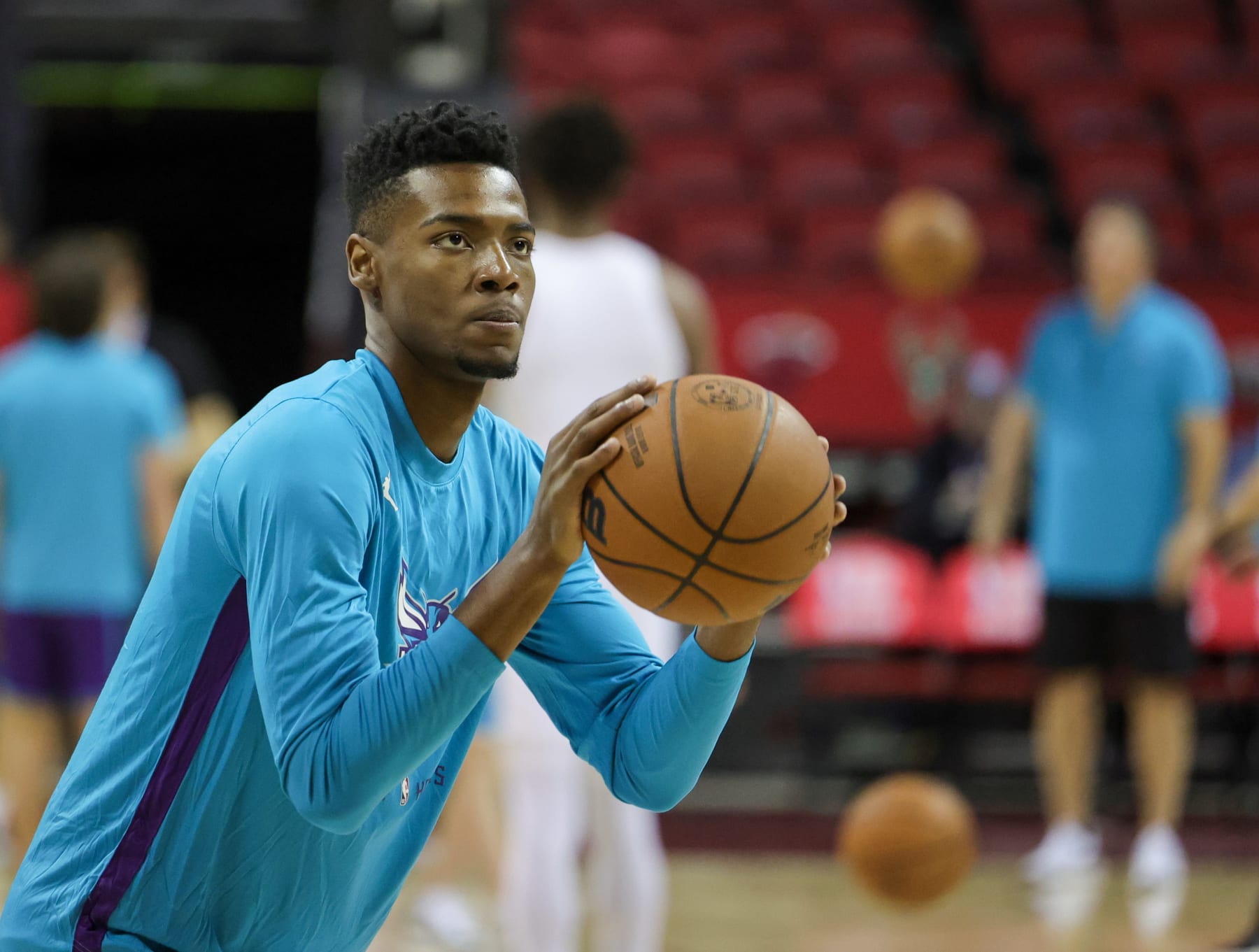 LAS VEGAS, NEVADA - JULY 09: Brandon Miller #24 of the Charlotte Hornets warms up before a 2023 NBA Summer League game against the Los Angeles Lakers at the Thomas & Mack Center on July 09, 2023 in Las Vegas, Nevada. NOTE TO USER: User expressly acknowledges and agrees that, by downloading and or using this photograph, User is consenting to the terms and conditions of the Getty Images License Agreement. (Photo by Ethan Miller/Getty Images)