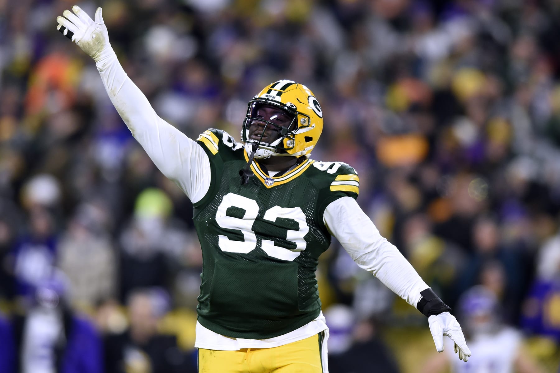 Green Bay Packers defensive tackle T.J. Slaton