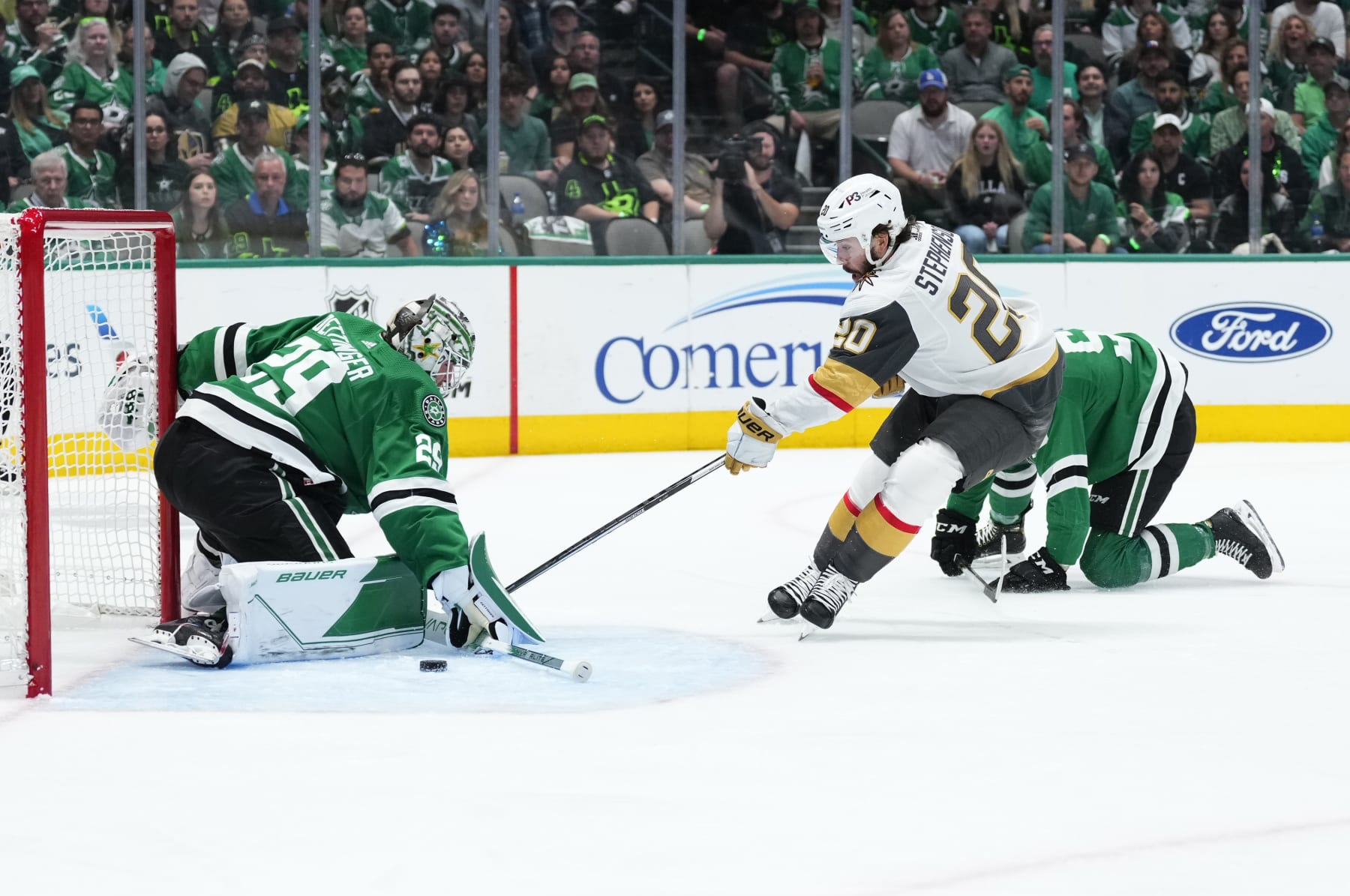 DALLAS, TEXAS - MAY 29: Jake Oettinger #29 of the Dallas Stars saves an attempt by Chandler Stephenson #20 of the Vegas Golden Knights during the first period in Game Six of the Western Conference Final of the 2023 Stanley Cup Playoffs at American Airlines Center on May 29, 2023 in Dallas, Texas. (Photo by Jeff Bottari/NHLI via Getty Images)