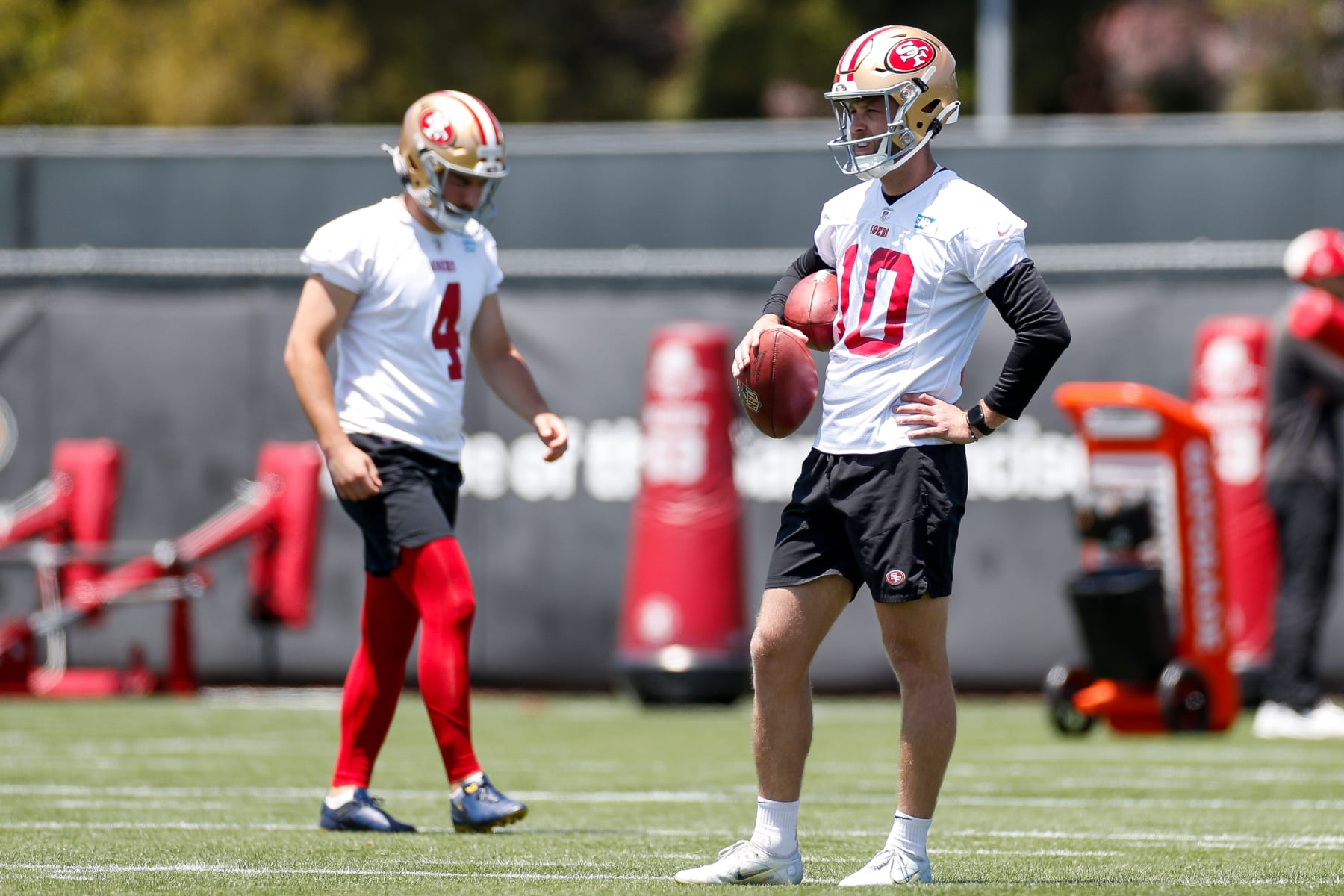 SANTA CLARA, CA - MAY 31: San Francisco 49ers kicker Zane Gonzalez (10) and kicker Jake Moody (4) take part in a drill during the team's OTA practice on May 31, 2023, at the SAP Performance Facility in Santa Clara, CA. (Photo by Brandon Sloter/Icon Sportswire via Getty Images)