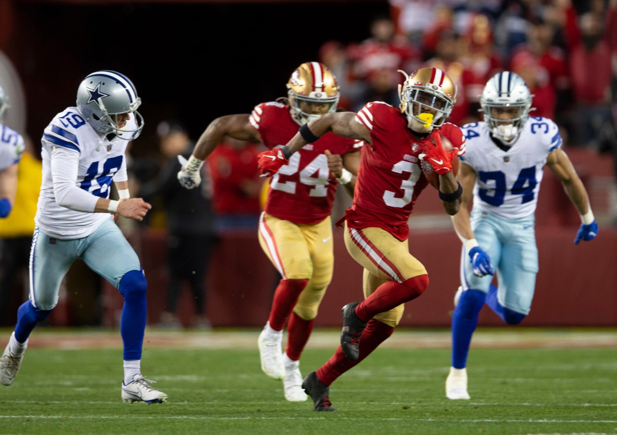 SANTA CLARA, CA - JANUARY 22: Ray-Ray McCloud III #3 of the San Francisco 49ers returns a kickoff during the NFC Divisional playoff game against the Dallas Cowboys at Levi's Stadium on January 22, 2023 in Santa Clara, California. The 49ers defeated the Cowboys 19-12. (Photo by Michael Zagaris/San Francisco 49ers/Getty Images) SANTA CLARA, CA - JANUARY 22: Ray-Ray McCloud III #3 of the San Francisco 49ers returns a kickoff during the NFC Divisional playoff game against the Dallas Cowboys at Levi's Stadium on January 22, 2023 in Santa Clara, California. The 49ers defeated the Cowboys 19-12. (Photo by Michael Zagaris/San Francisco 49ers/Getty Images)