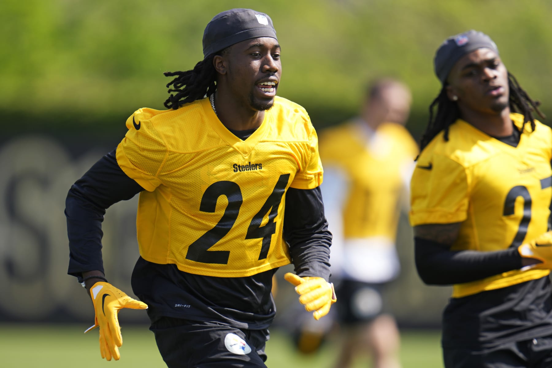 Pittsburgh Steelers, cornerback Joey Porter Jr. (24), the NFL football team's second round draft pick, runs a drill during rookie minicamp in Pittsburgh, Friday, May 12, 2023. (AP Photo/Gene J. Puskar)