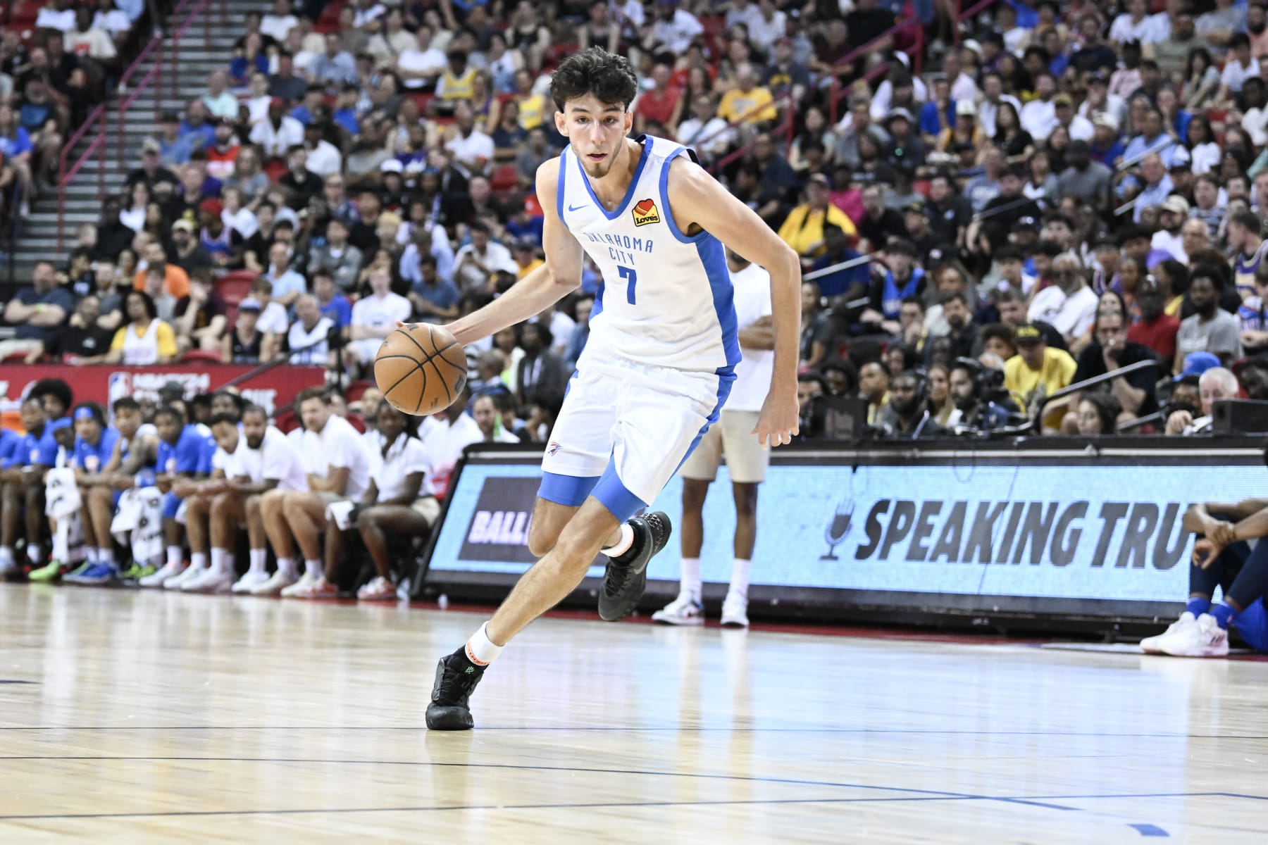 LAS VEGAS, NEVADA - JULY 08: Chet Holmgren #7 of the Oklahoma City Thunder dribbles the ball against the Dallas Mavericks during the fourth quarter at the Thomas & Mack Center on July 08, 2023 in Las Vegas, Nevada. NOTE TO USER: User expressly acknowledges and agrees that, by downloading and or using this photograph, User is consenting to the terms and conditions of the Getty Images License Agreement. (Photo by Candice Ward/Getty Images)