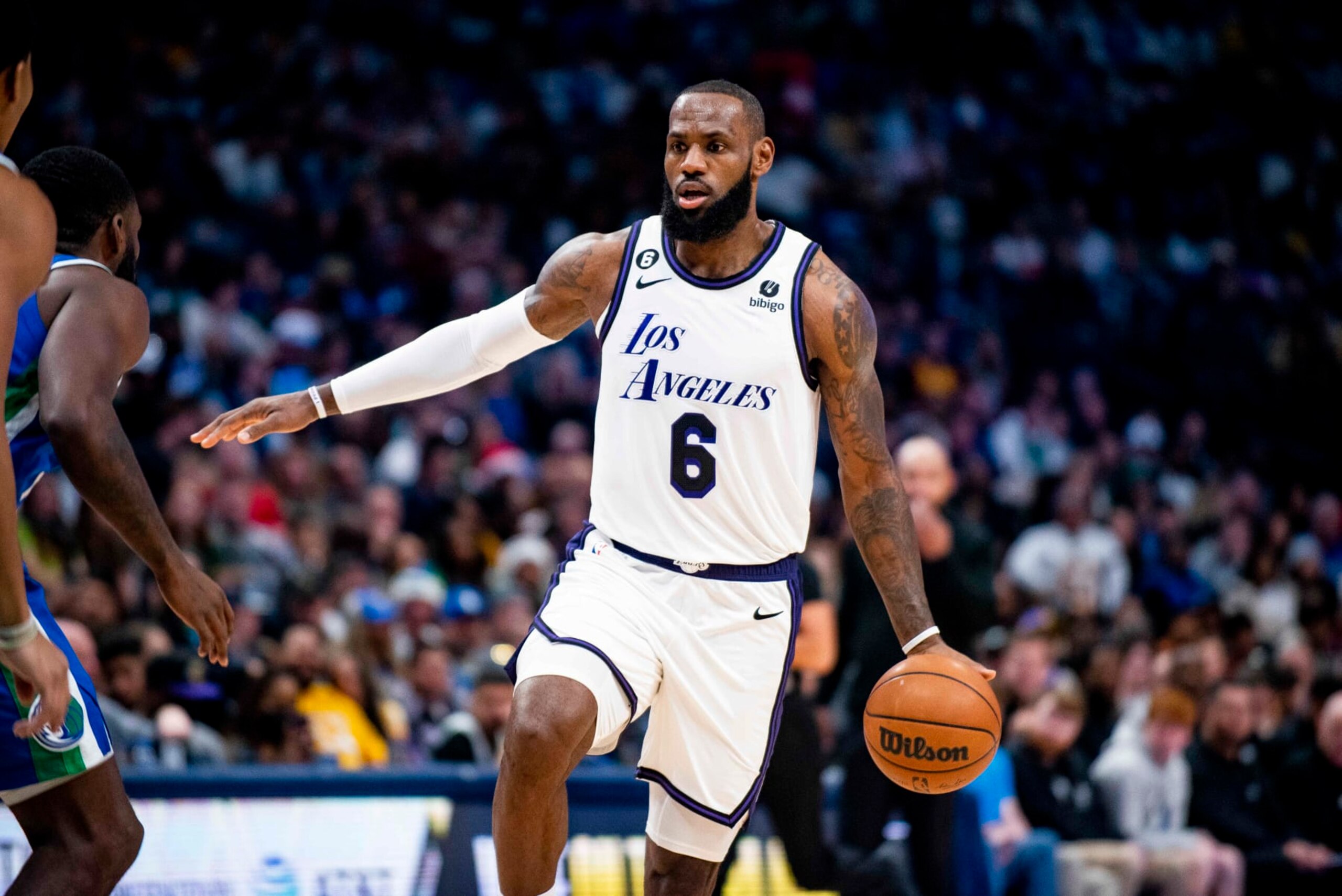 Los Angeles Lakers forward LeBron James (6) attempts to drive to the basket in the first half of an NBA basketball game Dallas Mavericks in Dallas, Sunday, Dec. 25, 2022. (AP Photo/Emil T. Lippe)