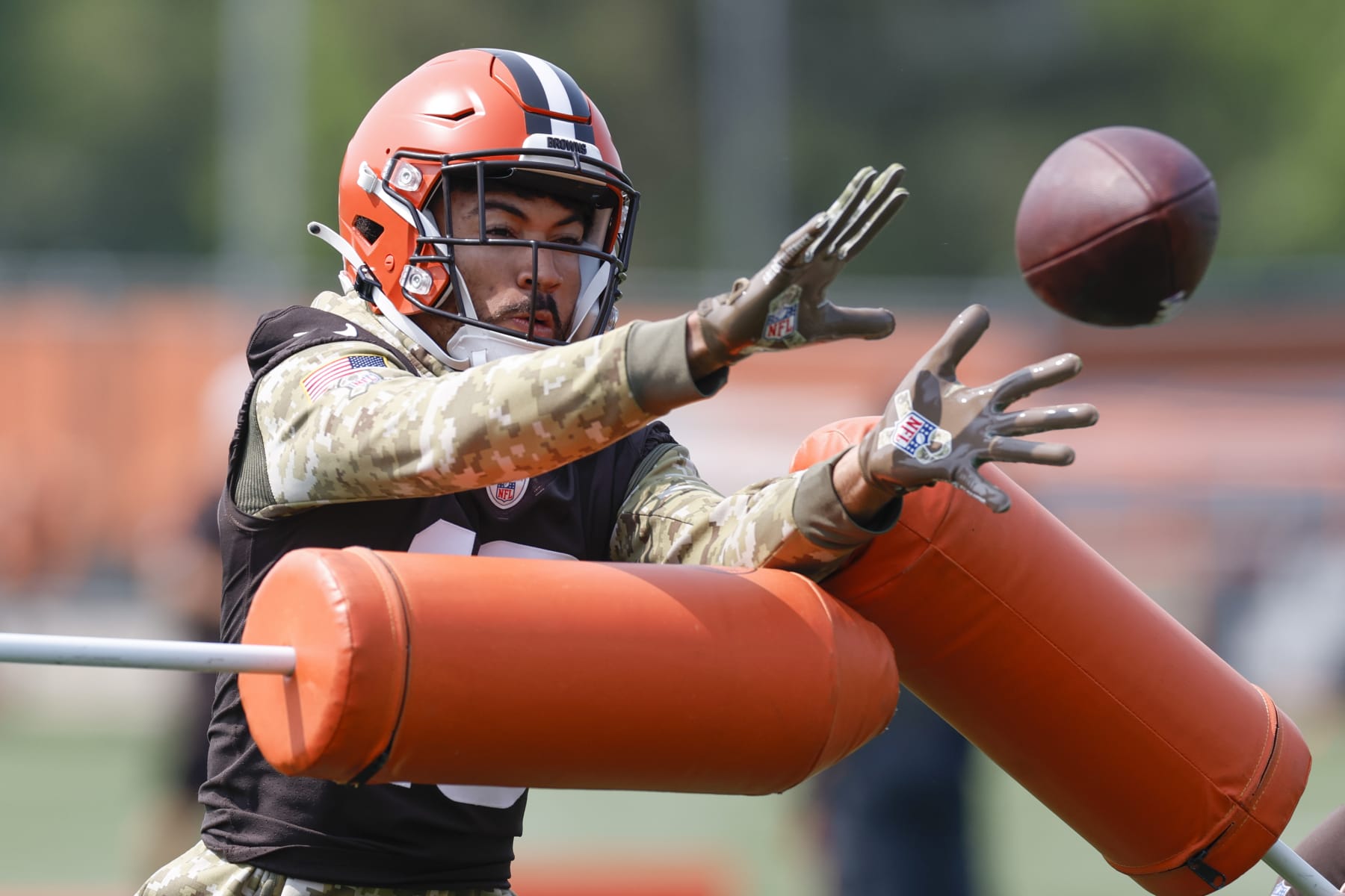 Cleveland Browns wide receiver Anthony Schwartz takes part in drills at the NFL football team's practice facility Wednesday, June 7, 2023, in Berea, Ohio. (AP Photo/Ron Schwane)