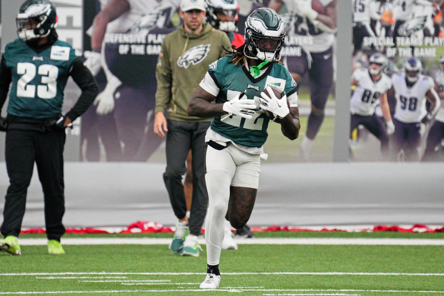 PHILADELPHIA, PA - JUNE 08: Philadelphia Eagles running back Trey Sermon (22) participates in the Philadelphia Eagles OTA on June 8, 2023 at the NovaCare Complex in Philadelphia, PA. (Photo by Andy Lewis/Icon Sportswire via Getty Images)