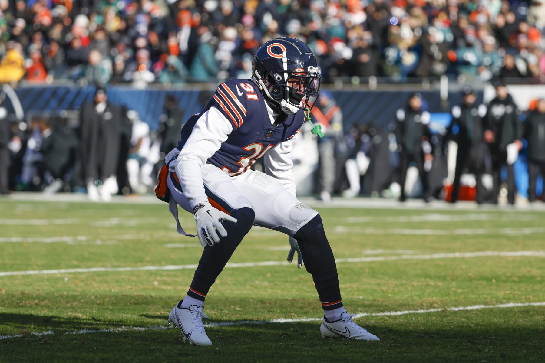 Chicago Bears cornerback Jaylon Jones (31) blocks during the first half of an NFL football game against the Philadelphia Eagles, Sunday, Dec. 18, 2022, in Chicago. (AP Photo/Kamil Krzaczynski)