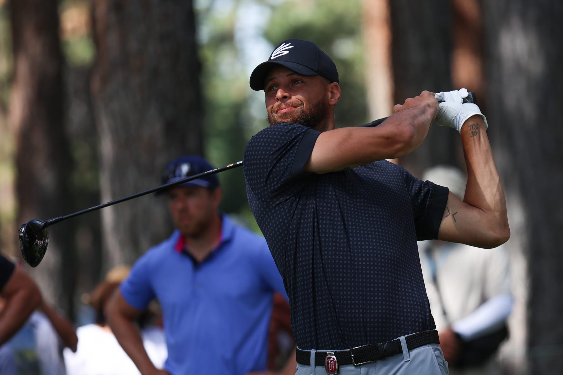 STATELINE, NEVADA - JULY 16: Stephen Curry of the NBA Golden State Warriors hits his tee on the 2nd hole on Day Three of the 2023 American Century Championship at Edgewood Tahoe Golf Course on July 16, 2023 in Stateline, Nevada. (Photo by Isaiah Vazquez/Getty Images)
