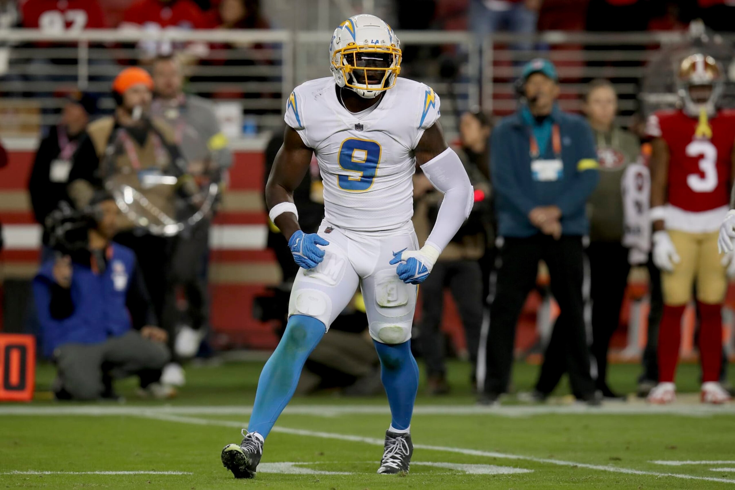 Los Angeles Chargers linebacker Kenneth Murray Jr. (9) reacts after a play during an NFL football game against the San Francisco 49ers, Sunday, Nov.13, 2022, in Santa Clara, Calif. (AP Photo/Scot Tucker)