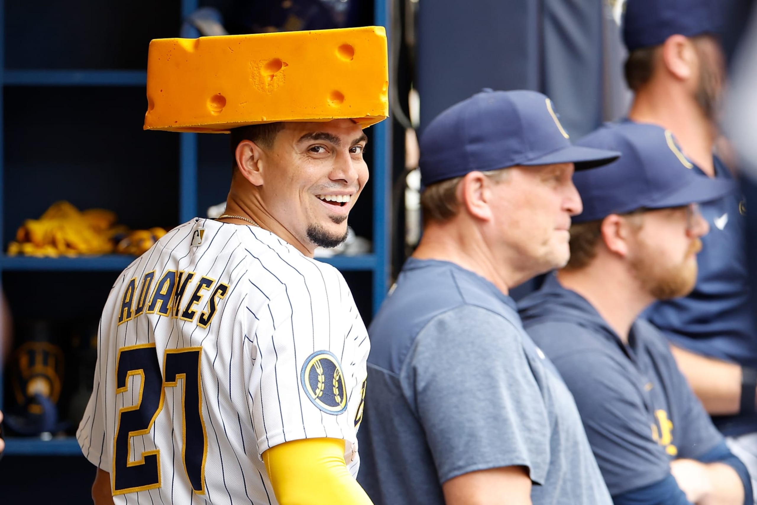 Willy Adames (L)