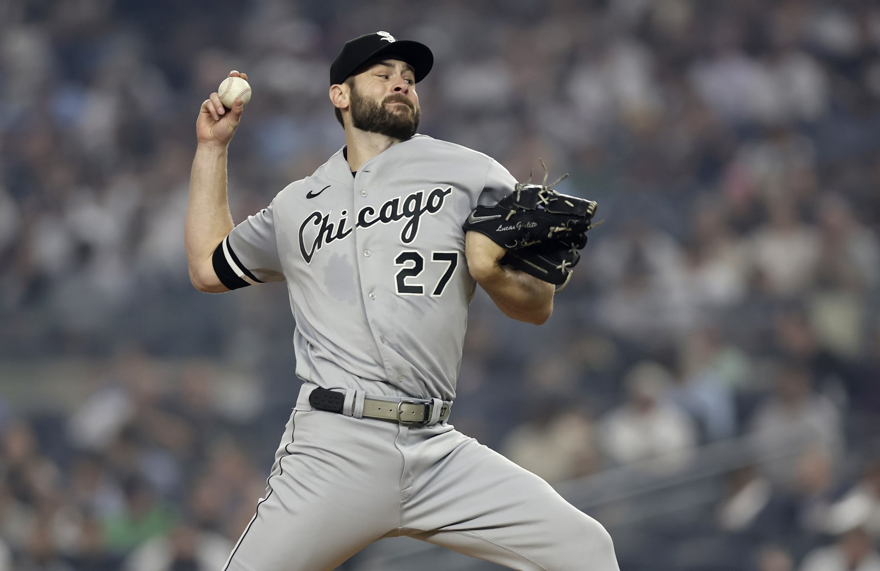 NEW YORK, NEW YORK - JUNE 06: (NEW YORK DAILIES OUT) Lucas Giolito #27 of the Chicago White Sox in action against the New York Yankees at Yankee Stadium on June 6, 2023 in Bronx, New York. The White Sox defeated the Yankees 3-2. (Photo by Jim McIsaac/Getty Images) NEW YORK, NEW YORK - JUNE 06: (NEW YORK DAILIES OUT) Lucas Giolito #27 of the Chicago White Sox in action against the New York Yankees at Yankee Stadium on June 6, 2023 in Bronx, New York. The White Sox defeated the Yankees 3-2. (Photo by Jim McIsaac/Getty Images)