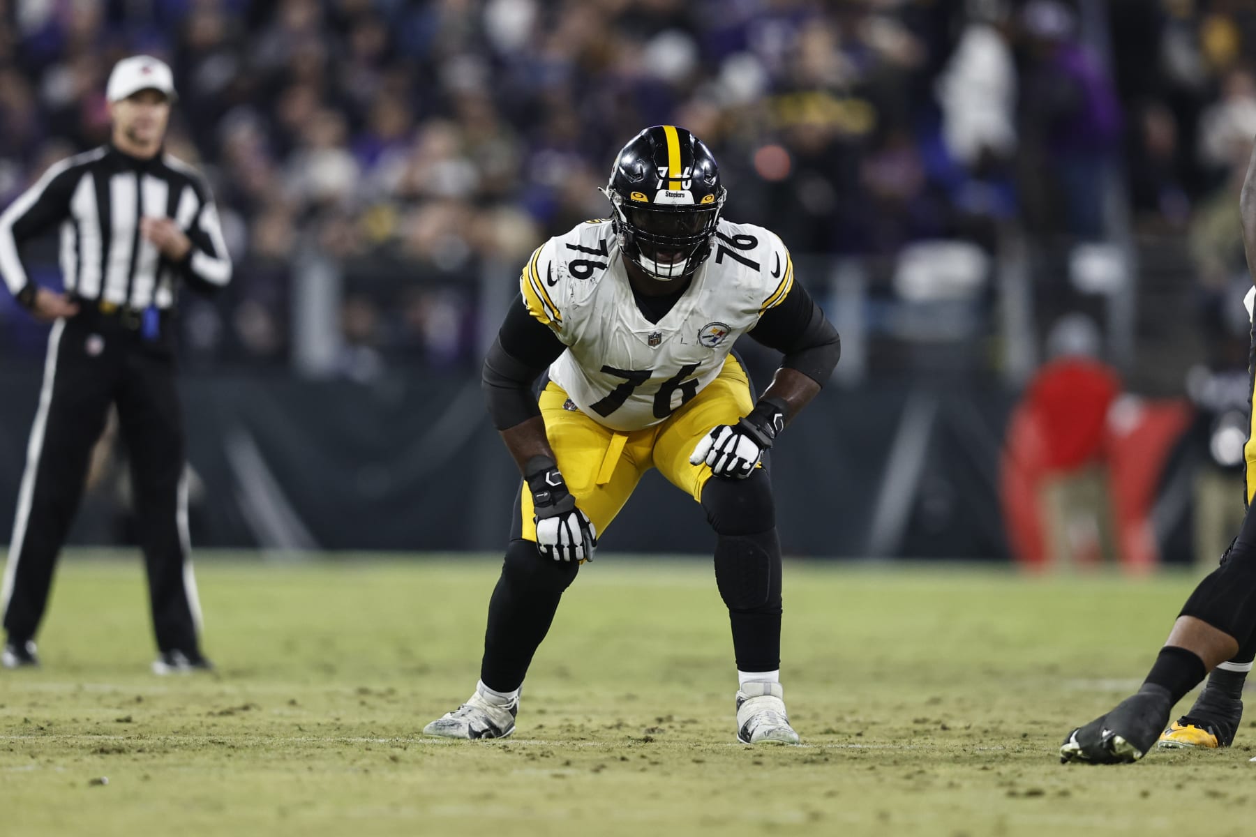 BALTIMORE, MARYLAND - JANUARY 01: Chukwuma Okorafor #76 of the Pittsburgh Steelers lines up during an NFL football game between the Baltimore Ravens and the Pittsburgh Steelers at M&T Bank Stadium on January 01, 2023 in Baltimore, Maryland. (Photo by Michael Owens/Getty Images)