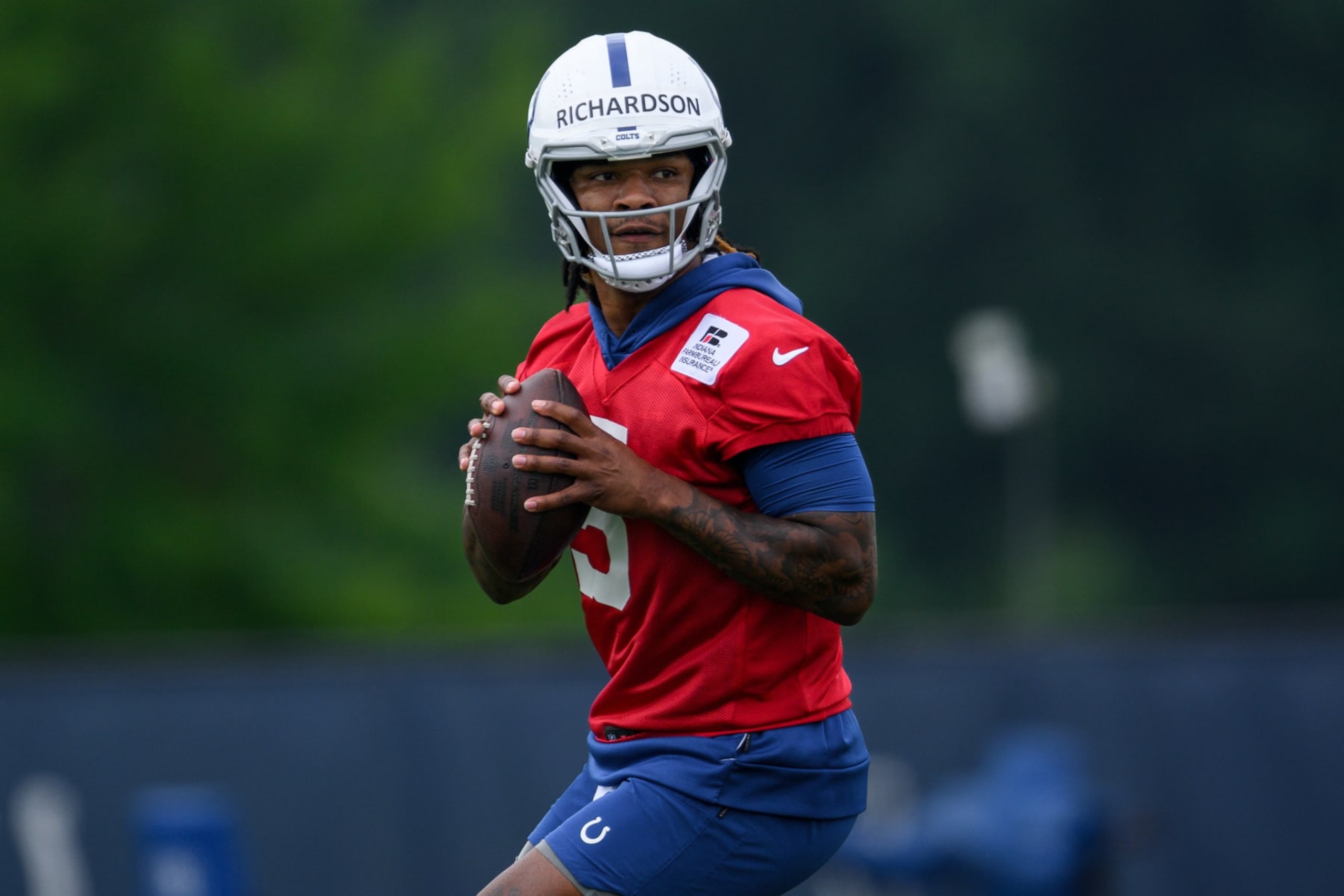 INDIANAPOLIS, IN - JUNE 14: Indianapolis Colts quarterback Anthony Richardson (5) runs through a drill during the Indianapolis Colts Minicamp on June 14, 2023 at the Indiana Farm Bureau Football Center in Indianapolis, IN. (Photo by Zach Bolinger/Icon Sportswire via Getty Images)