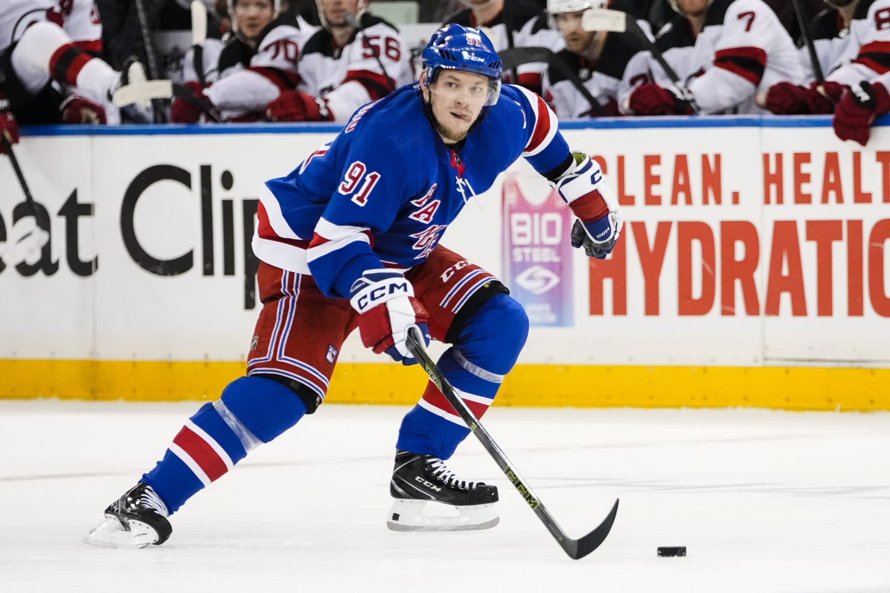 New York Rangers' Vladimir Tarasenko (91) looks to pass during the second period of Game 4 of an NHL hockey Stanley Cup first-round playoff series against the New Jersey Devils Monday, April 24, 2023, in New York. (AP Photo/Frank Franklin II)