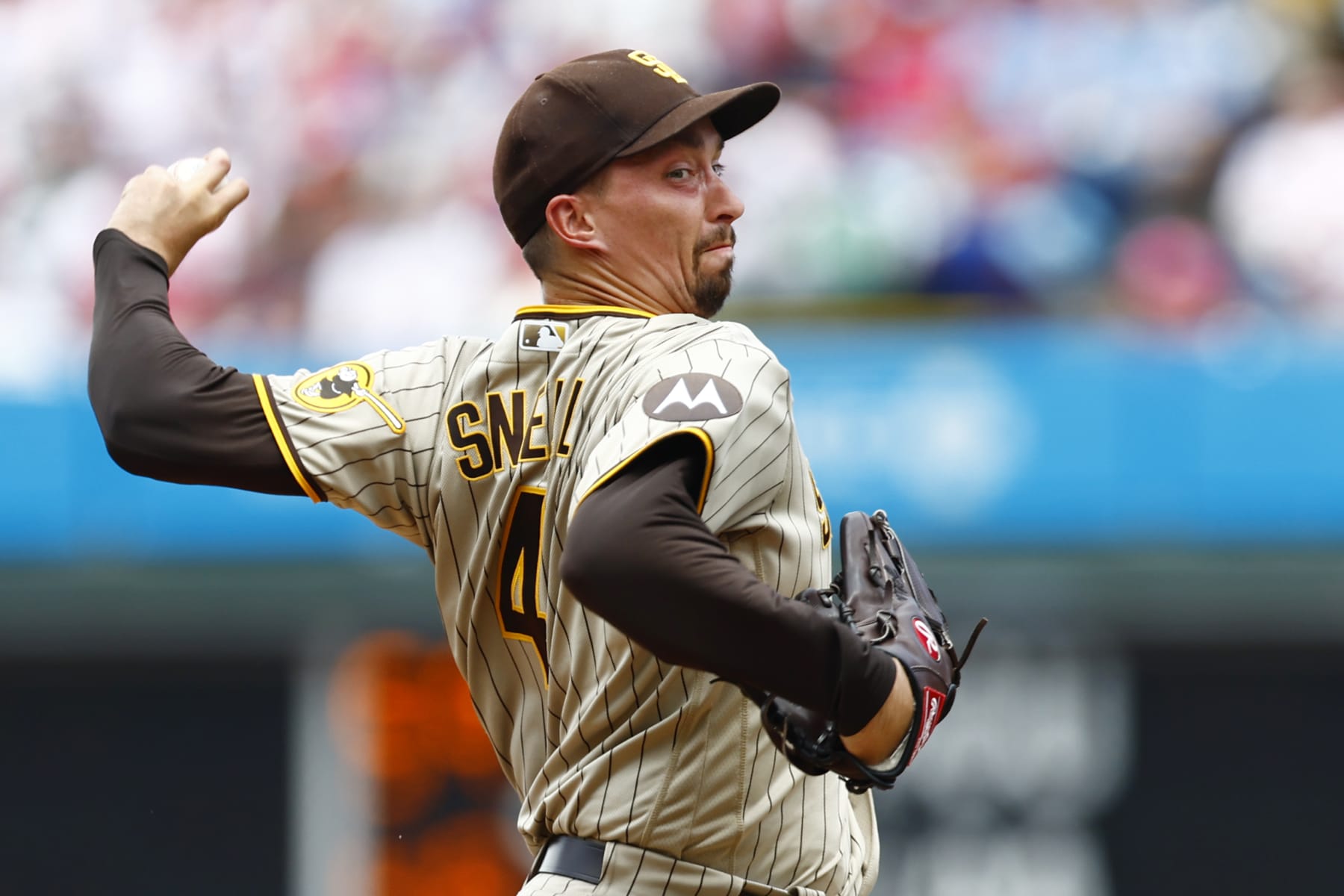 PHILADELPHIA, PENNSYLVANIA - JULY 15: Blake Snell #4 of the San Diego Padres delivers a pitch against the Philadelphia Phillies during the first inning of a game one of a double header at Citizens Bank Park on July 15, 2023 in Philadelphia, Pennsylvania. (Photo by Rich Schultz/Getty Images)