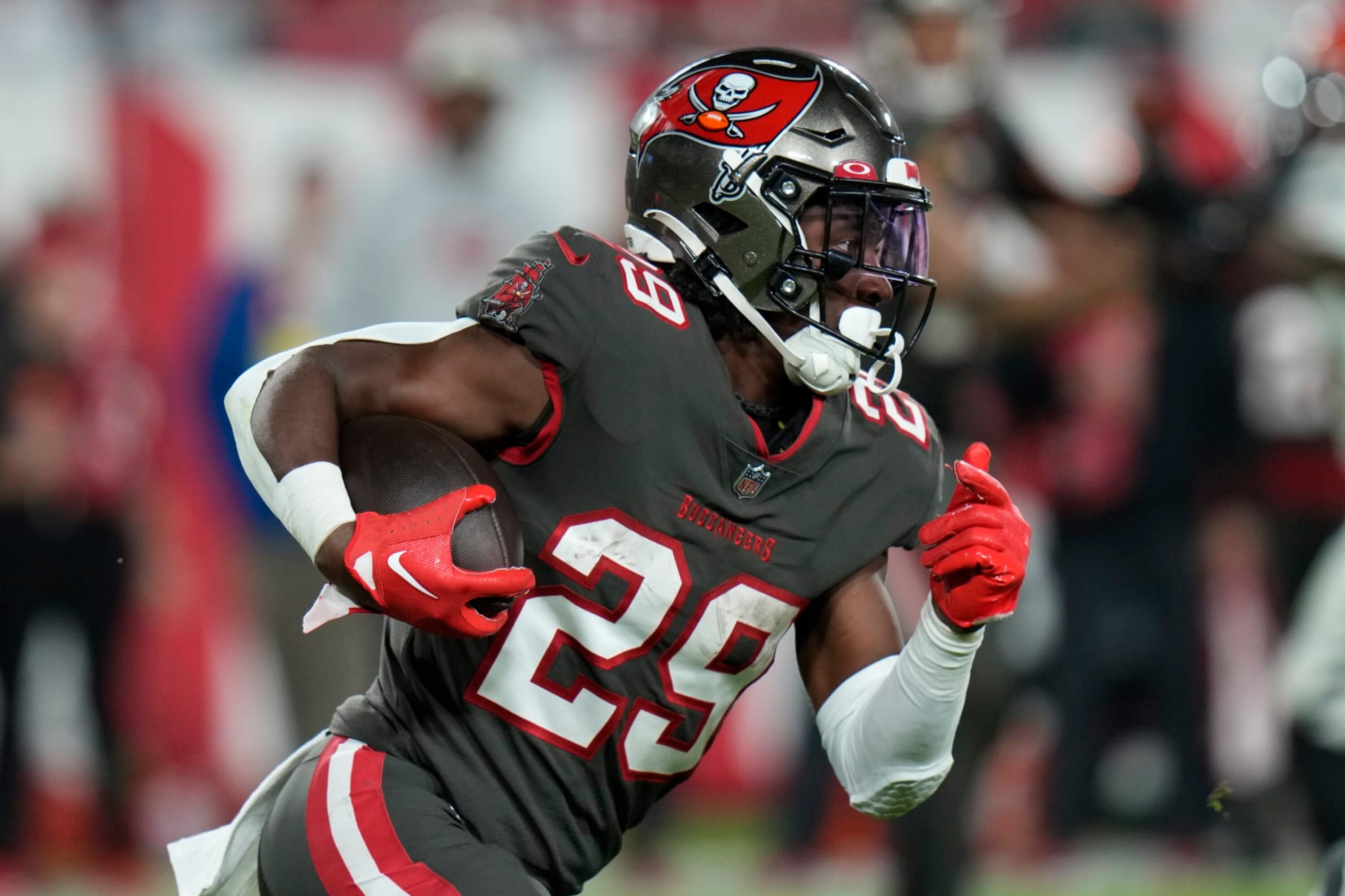 5 NFL RBs in Best Position for Breakout Season in 2023