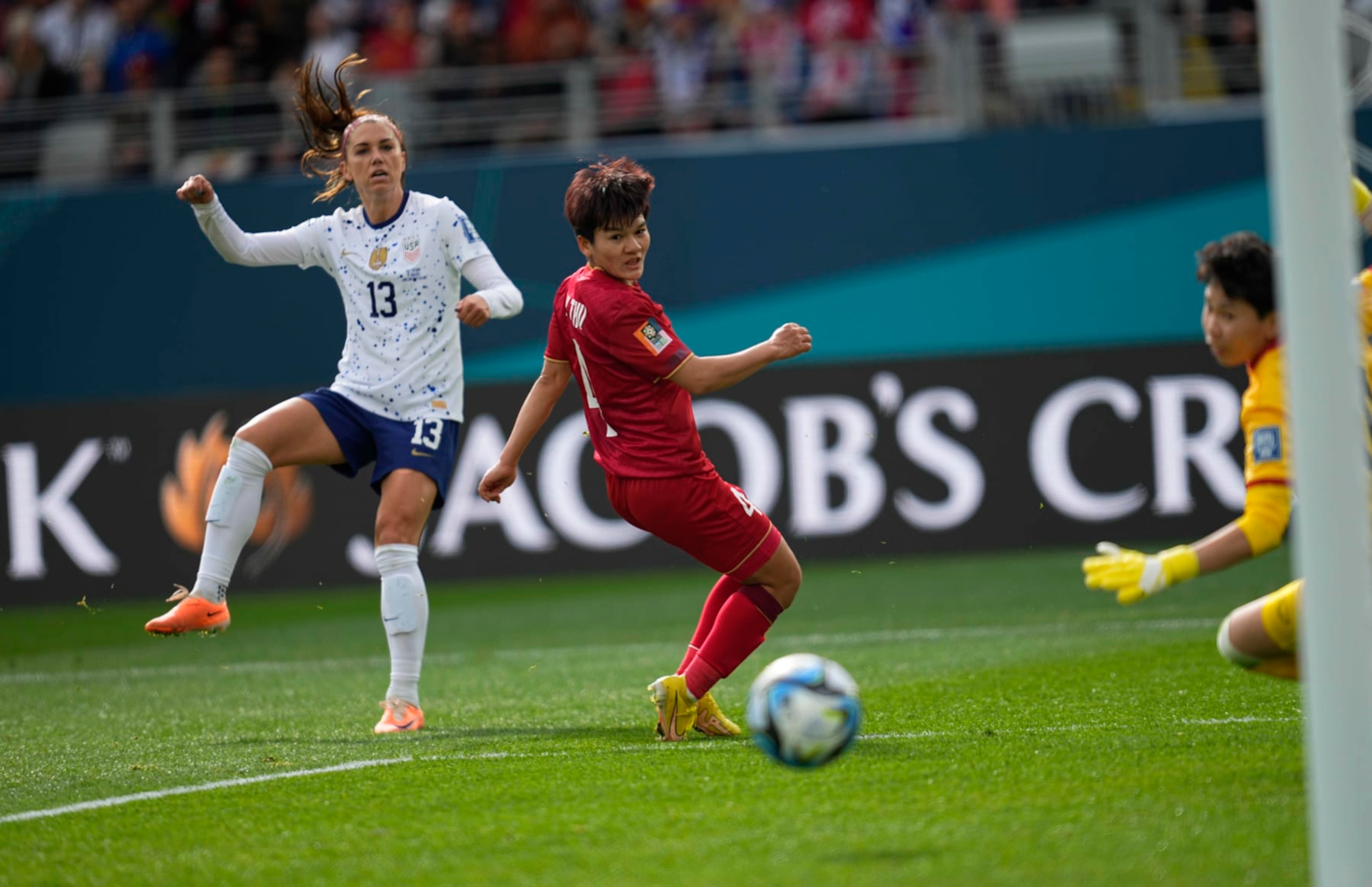 AUCKLAND, NEW ZEELAND - JULY 22: Alex Morgan of USA shoots on goal during the FIFA Women's World Cup Australia & New Zealand 2023 Group E match between USA and Vietnam at Eden Park on July 22, 2023 in Auckland, New Zealand. (Photo by Ulrik Pedersen/DeFodi Images via Getty Images)