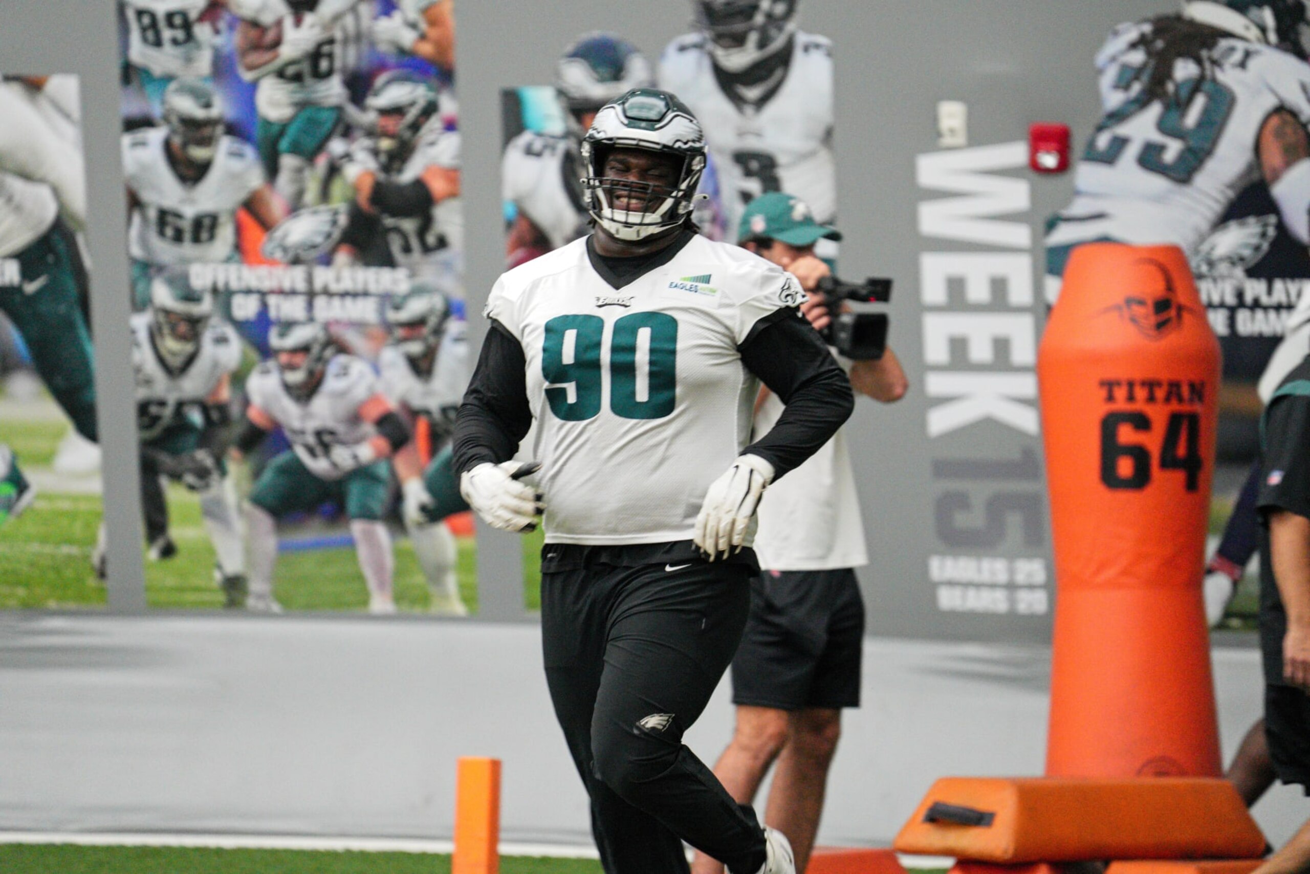 PHILADELPHIA, PA - JUNE 08: Philadelphia Eagles defensive tackle Jordan Davis (90) participates in the Philadelphia Eagles OTA on June 8, 2023 at the NovaCare Complex in Philadelphia, PA. (Photo by Andy Lewis/Icon Sportswire via Getty Images)