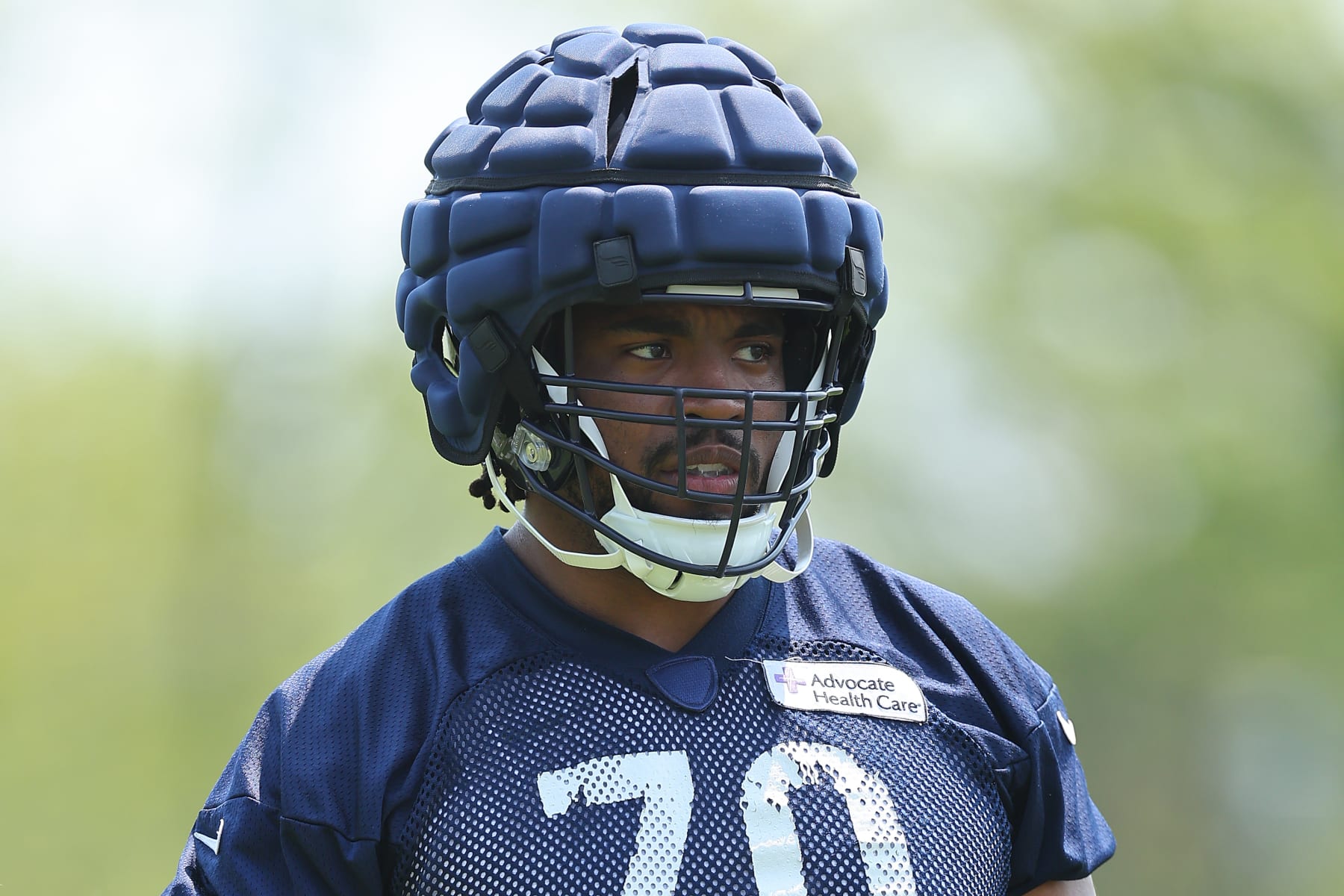 LAKE FOREST, ILLINOIS - MAY 23: Braxton Jones #70 of the Chicago Bears looks on during OTAs at Halas Hall on May 23, 2023 in Lake Forest, Illinois. (Photo by Michael Reaves/Getty Images)