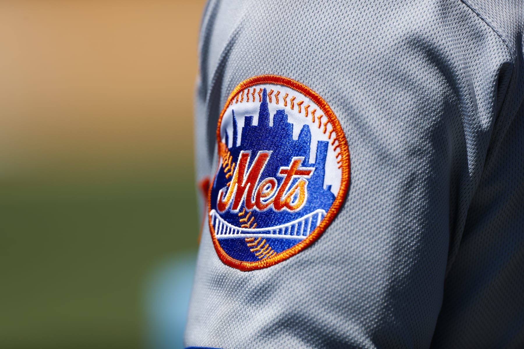 LOS ANGELES, CA - JUNE 05: Detailed view a New York Mets logo on a uniform worn by New York Mets shortstop Francisco Lindor (12) during a regular season game between the New York Mets and Los Angeles Dodgers on June 5, 2022, at Dodger Stadium in Los Angeles, CA. (Photo by Brandon Sloter/Icon Sportswire via Getty Images)