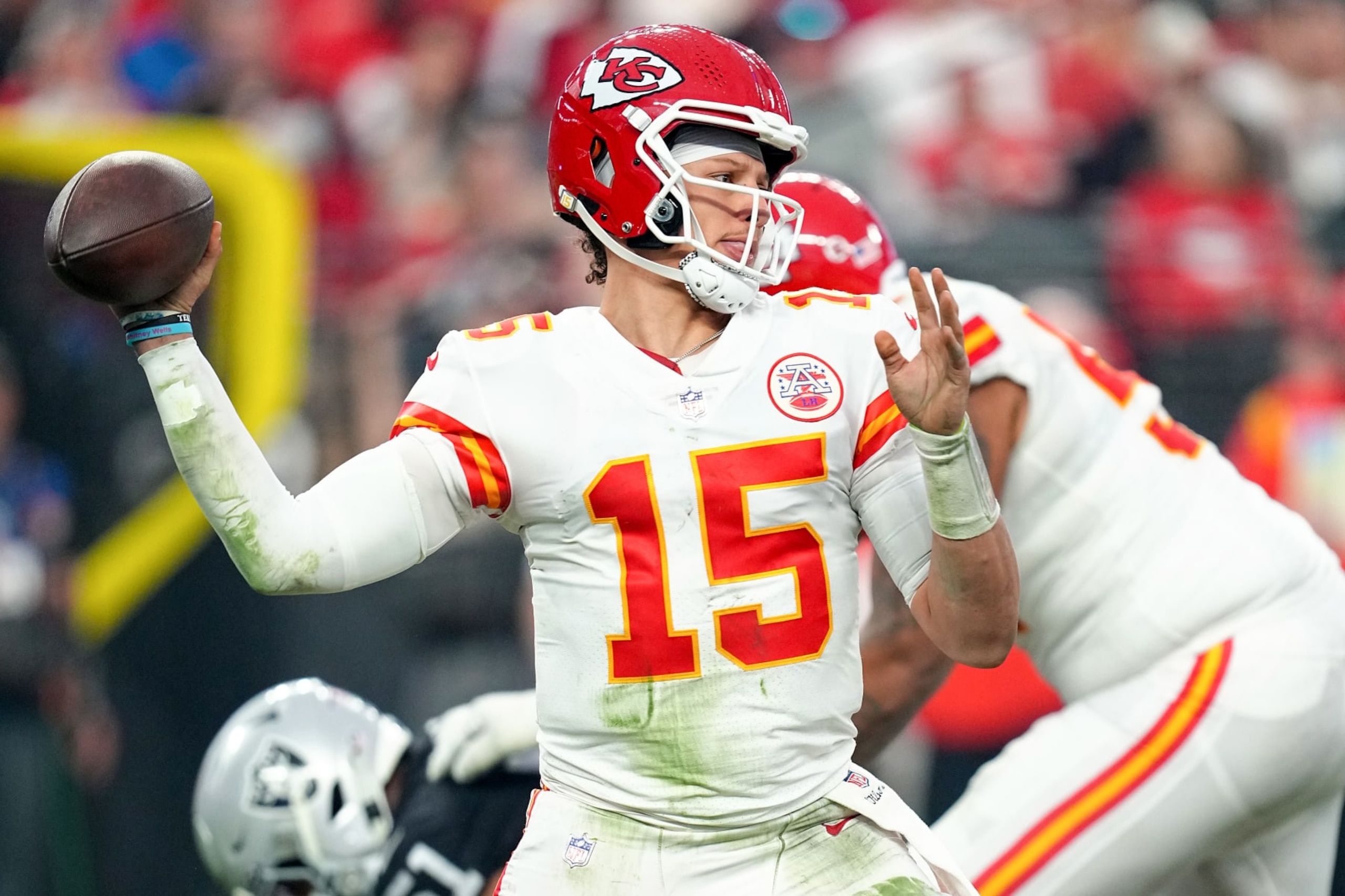 LAS VEGAS, NEVADA - JANUARY 07: Patrick Mahomes #15 of the Kansas City Chiefs throws a pass against the Las Vegas Raiders during the second half of the game at Allegiant Stadium on January 07, 2023 in Las Vegas, Nevada. (Photo by Jeff Bottari/Getty Images)