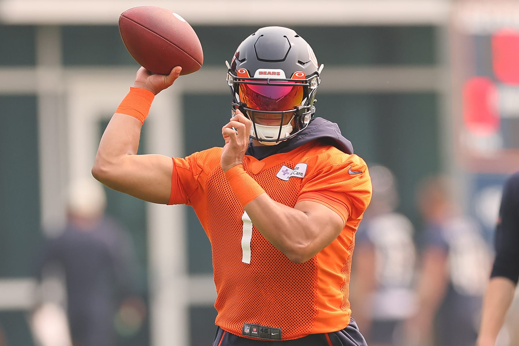 LAKE FOREST, ILLINOIS - JUNE 15: Justin Fields #1 of the Chicago Bears takes part in a drill during minicamp at Halas Hall on June 15, 2023 in Lake Forest, Illinois. (Photo by Michael Reaves/Getty Images)