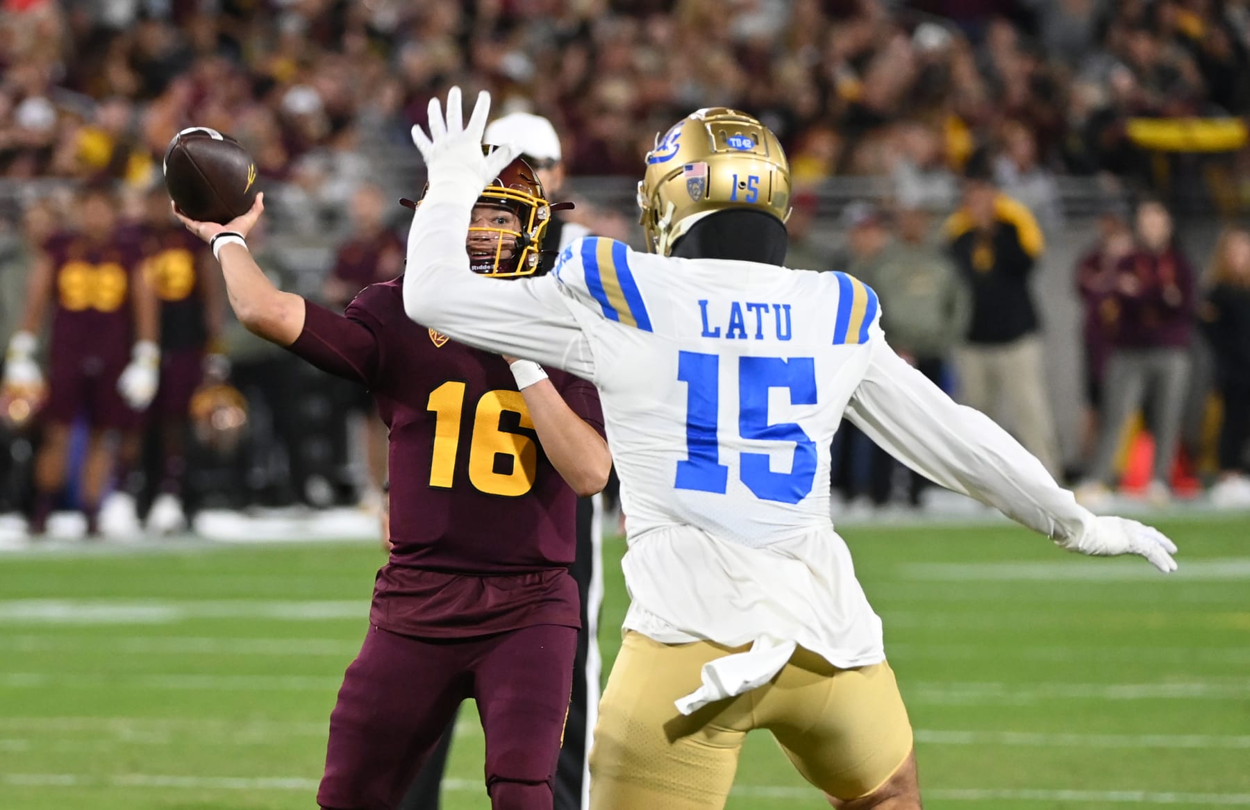 Laiatu Latu, UCLA