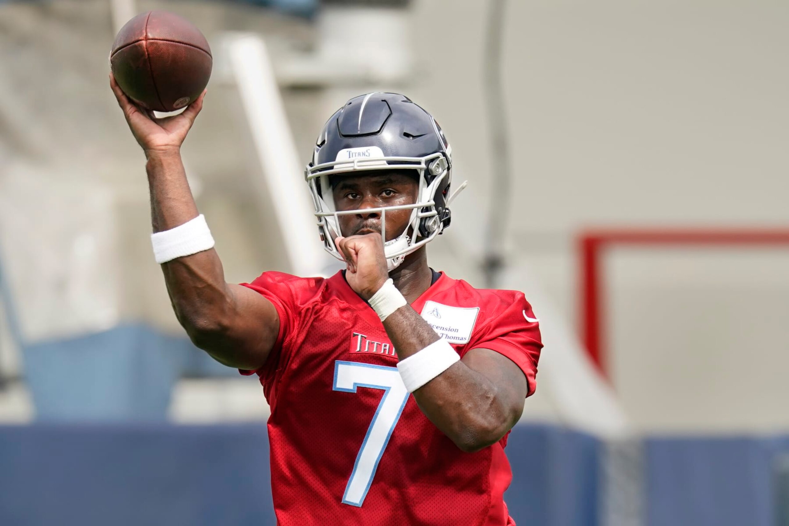 Tennessee Titans quarterback Malik Willis (7) throws a pass during an NFL football training camp practice Wednesday, July 26, 2023, in Nashville, Tenn. (AP Photo/George Walker IV)