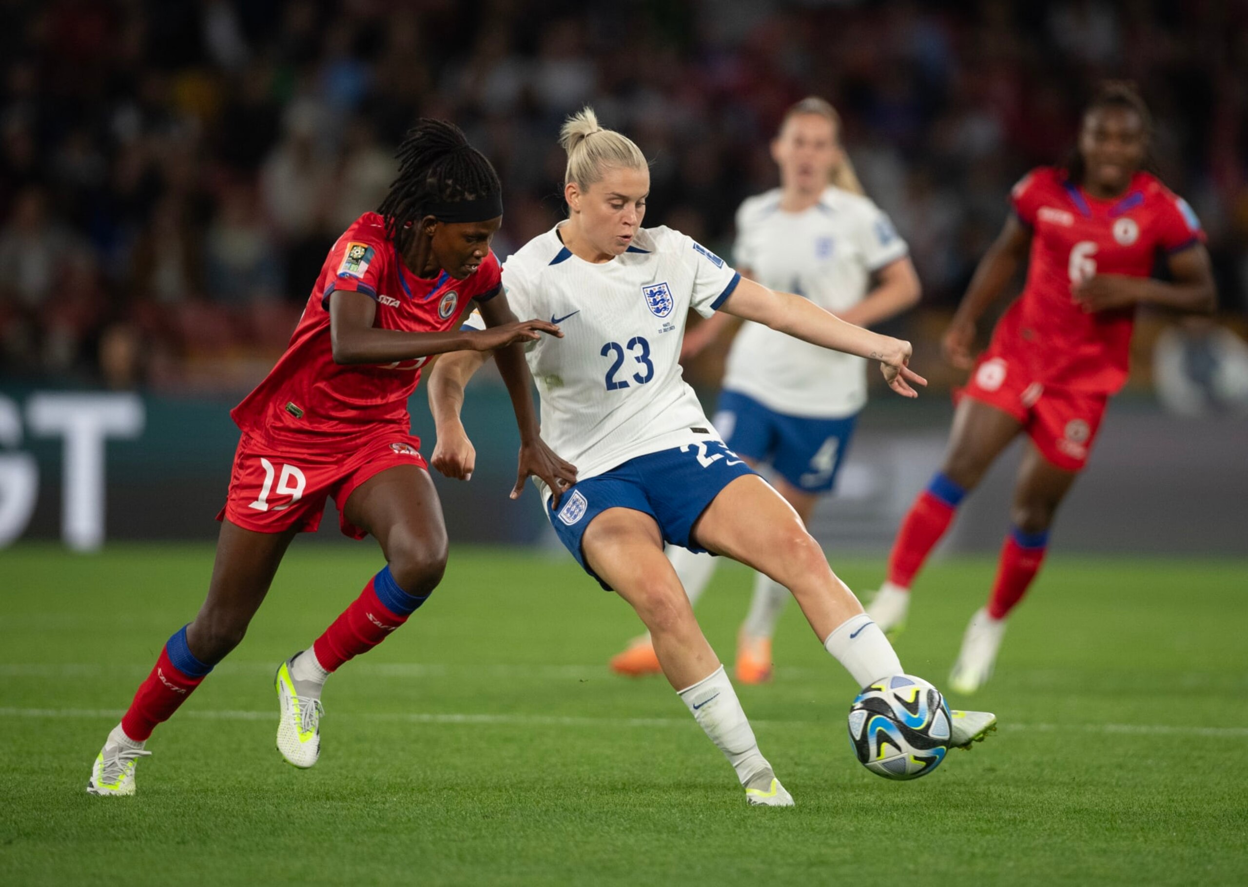 BRISBANE, AUSTRALIA - JULY 22: Alessia Russo of England and Dayana Pierre-Louis of Haiti in action during the FIFA Women's World Cup Australia & New Zealand 2023 Group D match between England and Haiti at Brisbane Stadium on July 22, 2023 in Brisbane, Australia. (Photo by Joe Prior/Visionhaus via Getty Images) BRISBANE, AUSTRALIA - JULY 22: Alessia Russo of England and Dayana Pierre-Louis of Haiti in action during the FIFA Women's World Cup Australia & New Zealand 2023 Group D match between England and Haiti at Brisbane Stadium on July 22, 2023 in Brisbane, Australia. (Photo by Joe Prior/Visionhaus via Getty Images)
