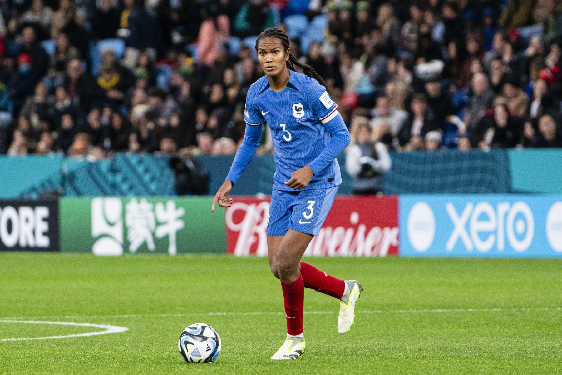 SYDNEY, AUSTRALIA - JULY 23: Wendie Renard of France controls the ball during the FIFA Women's World Cup Australia & New Zealand 2023 Group F match between France and Jamaica at Sydney Football Stadium on July 23, 2023 in Sydney, Australia. (Photo by Noemi Llamas/Eurasia Sport Images/Getty Images)