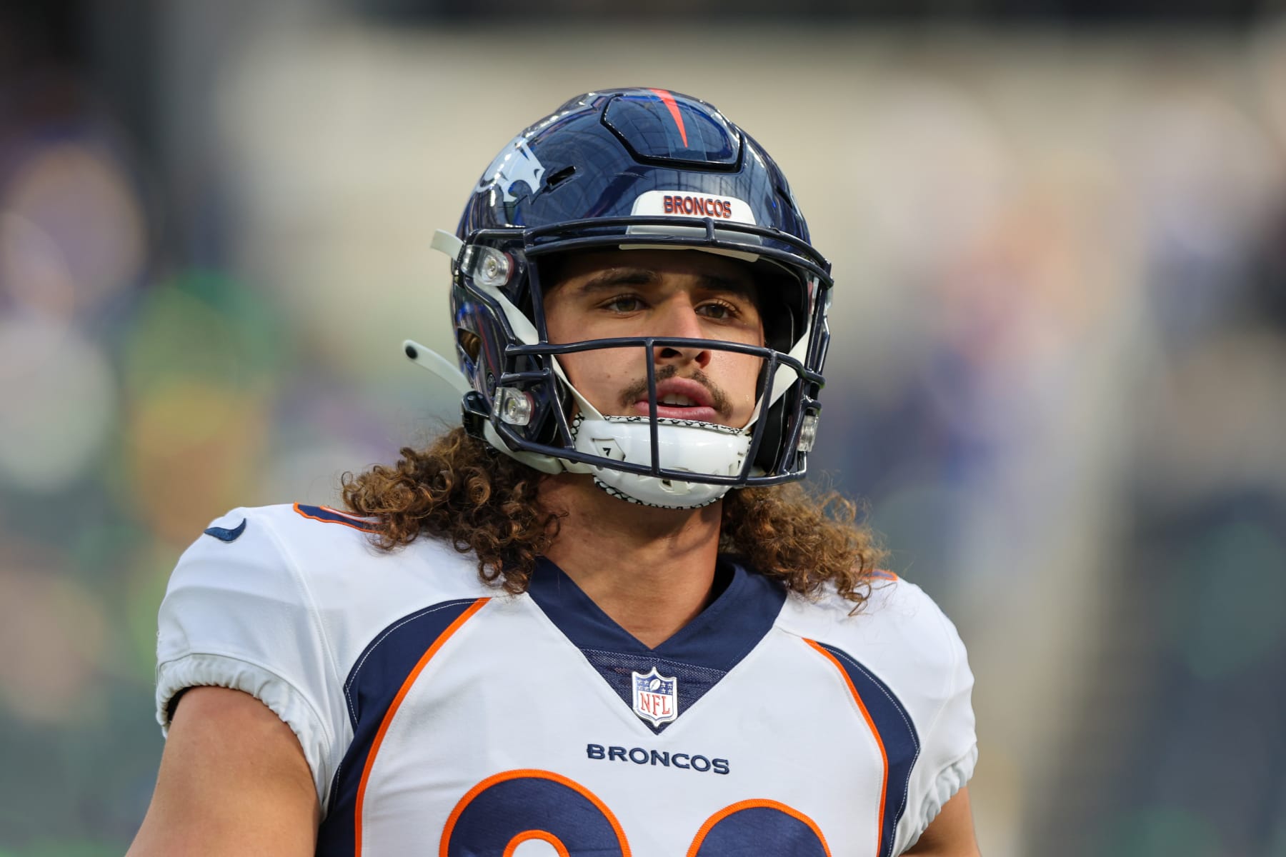 INGLEWOOD, CA - DECEMBER 25: Denver Broncos tight end Greg Dulcich (80) during the NFL game between the Denver Broncos and the Los Angeles Rams on December 25, 2022, at SoFi Stadium in Inglewood, CA. (Photo by Jordon Kelly/Icon Sportswire via Getty Images)