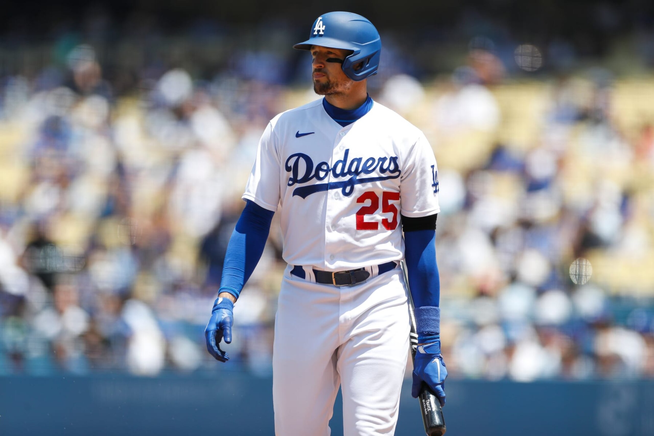 LOS ANGELES, CA - MAY 17: Los Angeles Dodgers left fielder Trayce Thompson (25) walks to the dugout after an at bat during a regular season game between the Minnesota Twins and Los Angeles Dodgers on May 17, 2023 at Dodger Stadium in Los Angeles, CA. (Photo by Brandon Sloter/Icon Sportswire via Getty Images)