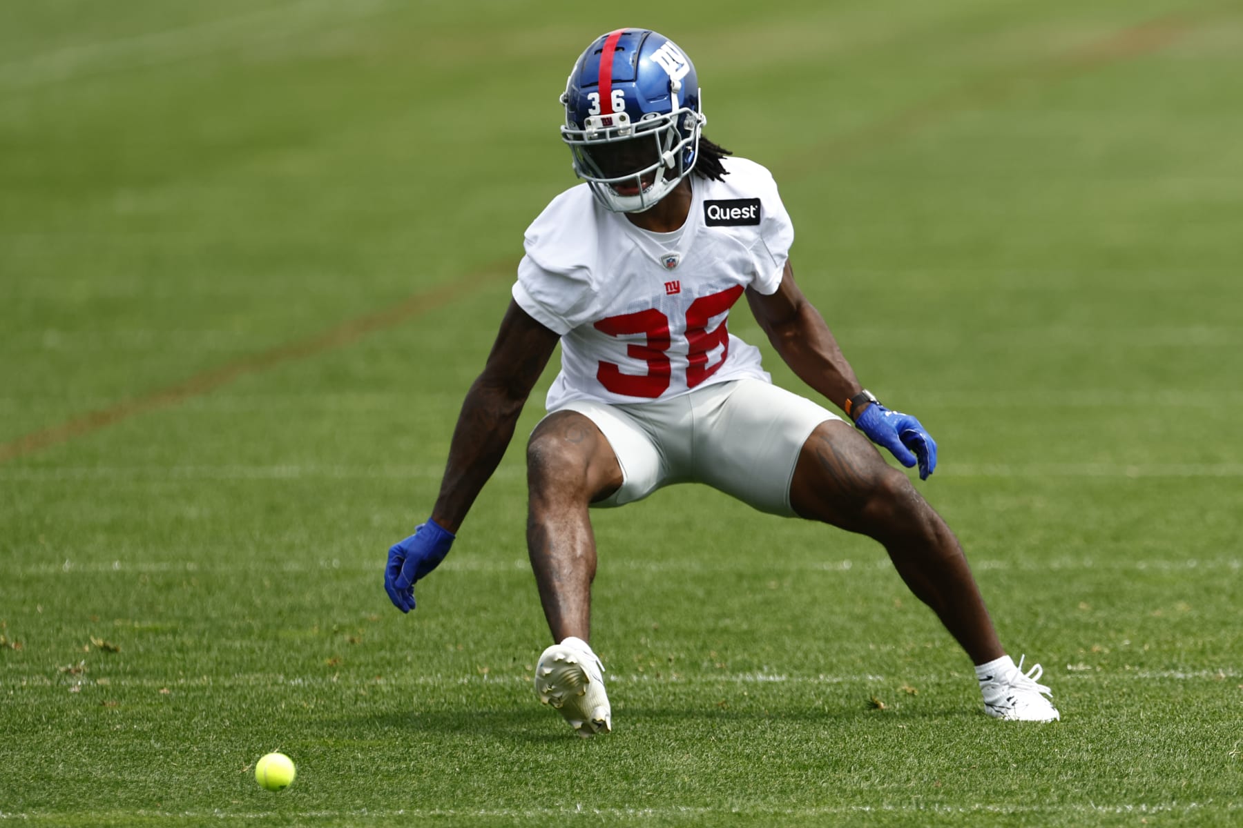 EAST RUTHERFORD, NEW JERSEY - JUNE 14: Cornerback Deonte Banks #36 of the New York Giants runs a drill during the teams mini camp at Quest Training Center on June 14, 2023 in East Rutherford, New Jersey. (Photo by Rich Schultz/Getty Images)