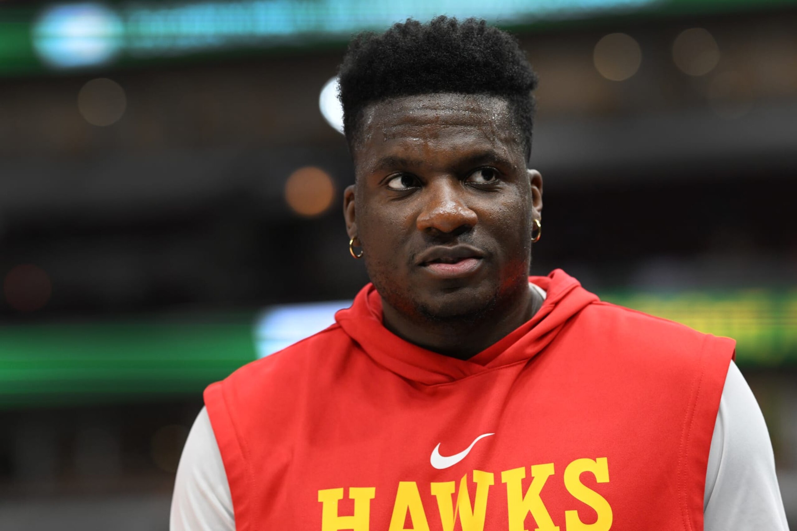 CHICAGO, ILLINOIS - APRIL 04: Clint Capela #15 of the Atlanta Hawks warms up before the game against the Chicago Bulls at United Center on April 04, 2023 in Chicago, Illinois. NOTE TO USER: User expressly acknowledges and agrees that, by downloading and or using this photograph, User is consenting to the terms and conditions of the Getty Images License Agreement.  (Photo by Quinn Harris/Getty Images)