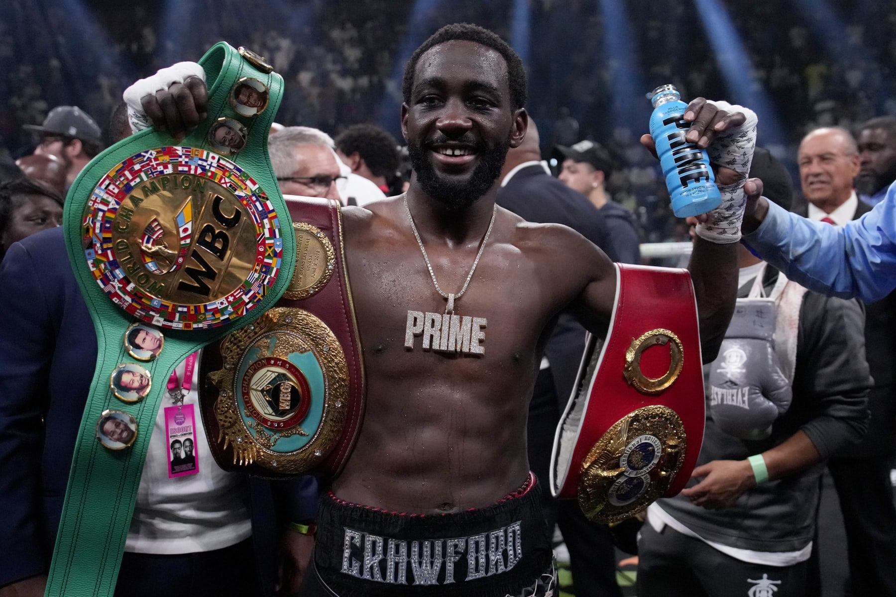 Terence Crawford celebrates his defeat of Errol Spence Jr. after their undisputed welterweight championship boxing match, Saturday, July 29, 2023, in Las Vegas. (AP Photo/John Locher)