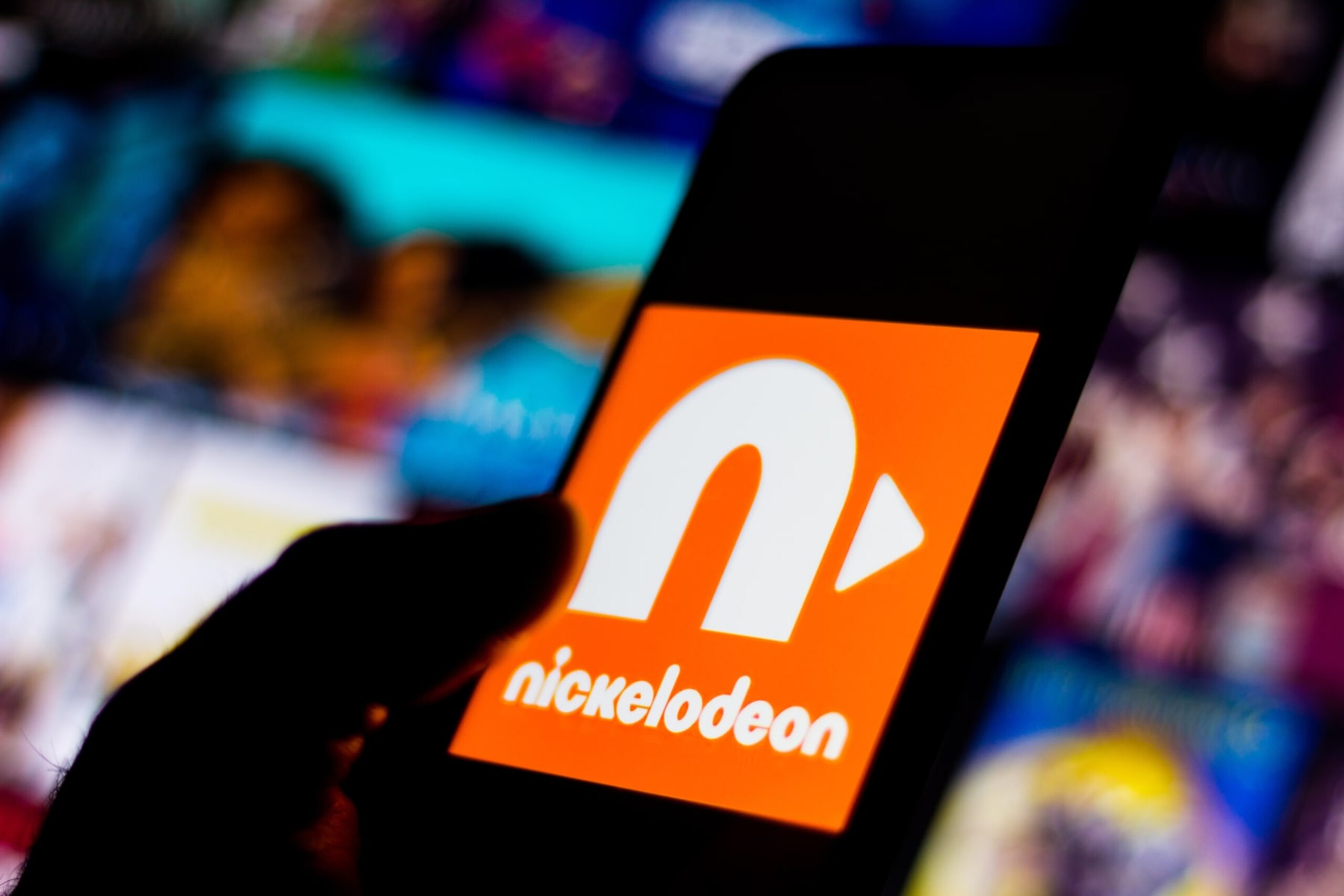 GLóRIA DE DOURADOS, BRAZIL - 2020/06/15: In this photo illustration the Nickelodeon logo seen displayed on a smartphone. (Photo Illustration by Rafael Henrique/SOPA Images/LightRocket via Getty Images)
