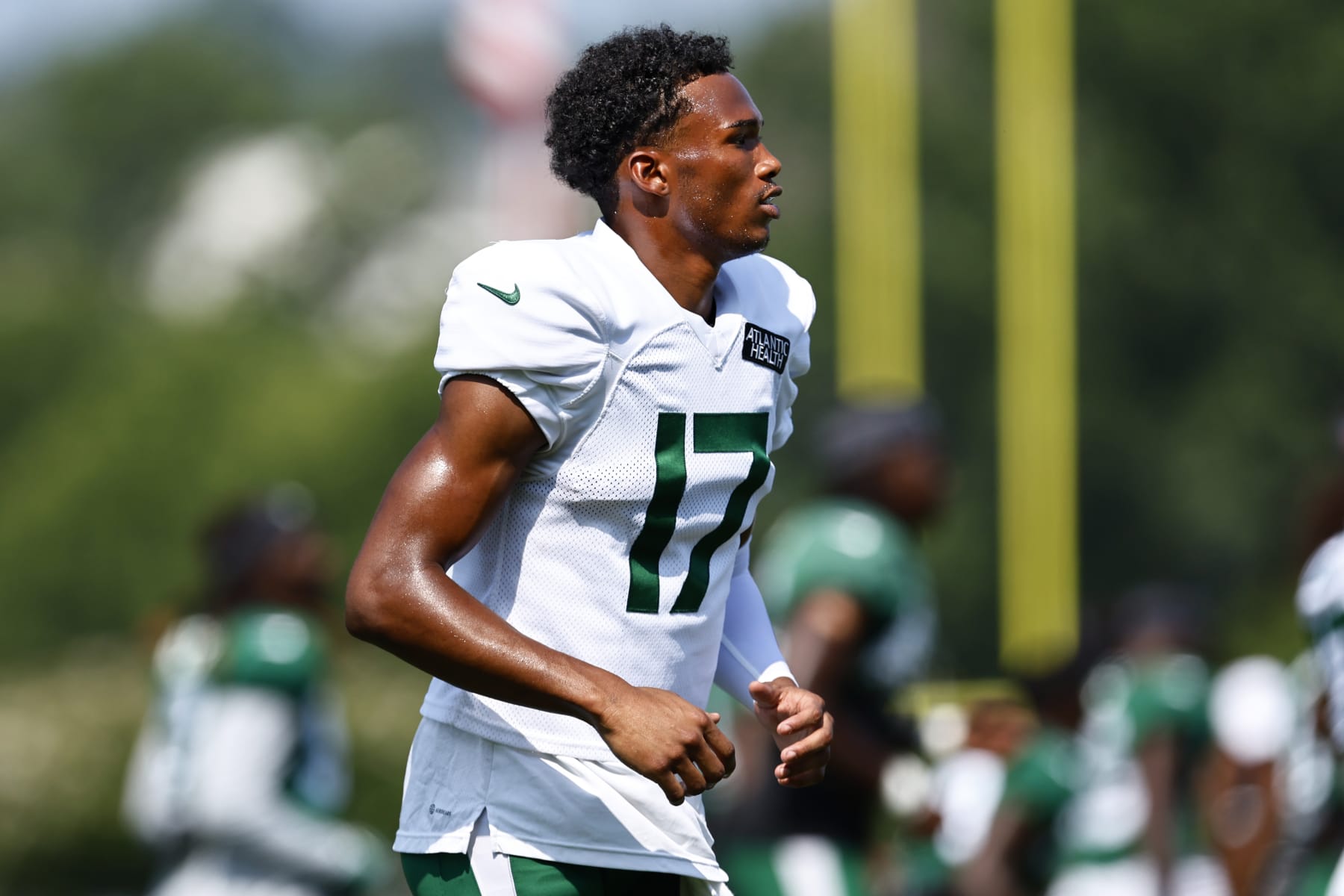 FLORHAM PARK, NEW JERSEY - JULY 26: Wide receiver Garrett Wilson #17 of the New York Jets runs a drill during training camp at Atlantic Health Jets Training Center on July 26, 2023 in Florham Park, New Jersey. (Photo by Rich Schultz/Getty Images)