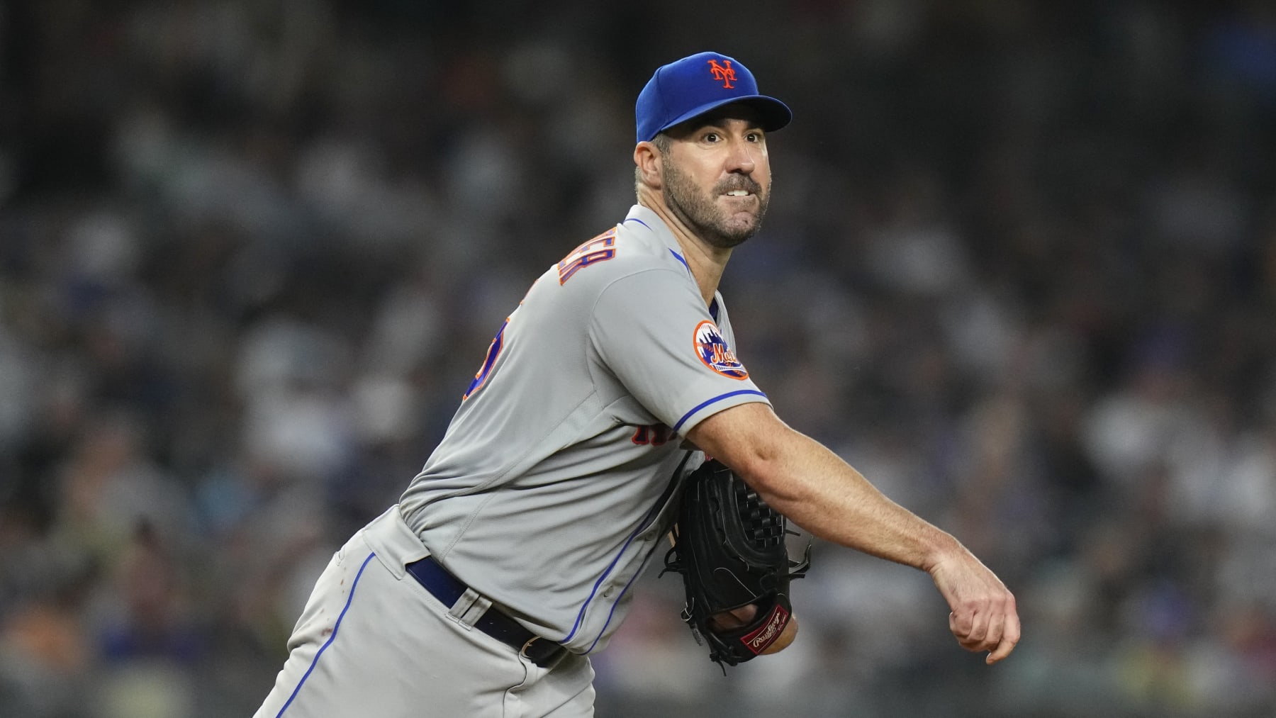 Justin Verlander is an Astro. Again.