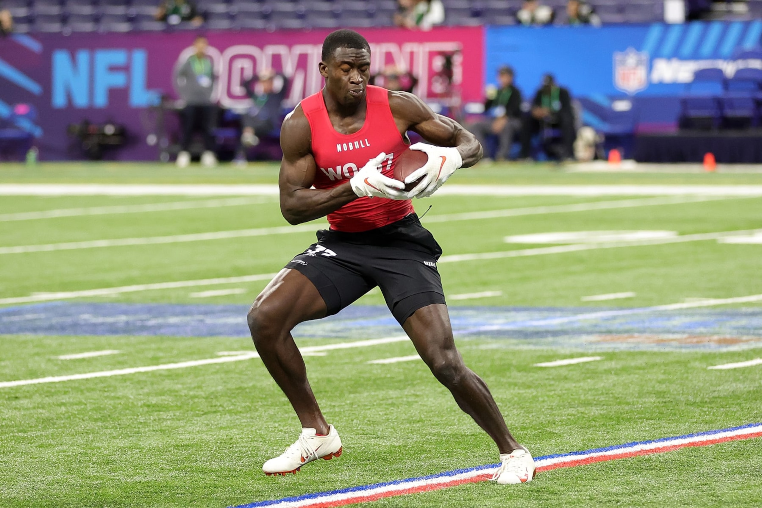 INDIANAPOLIS, INDIANA - MARCH 04: Joseph Ngata of Clemson participates in a drill during the NFL Combine at Lucas Oil Stadium on March 04, 2023 in Indianapolis, Indiana. (Photo by Stacy Revere/Getty Images) INDIANAPOLIS, INDIANA - MARCH 04: Joseph Ngata of Clemson participates in a drill during the NFL Combine at Lucas Oil Stadium on March 04, 2023 in Indianapolis, Indiana. (Photo by Stacy Revere/Getty Images)