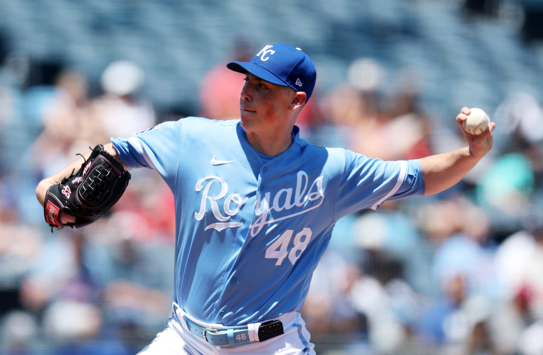KANSAS CITY, MISSOURI - JULY 30:  Starting pitcher Ryan Yarbrough #48 of the Kansas City Royals pitches during the 1st inning of the game against the Minnesota Twins at Kauffman Stadium on July 30, 2023 in Kansas City, Missouri. (Photo by Jamie Squire/Getty Images)