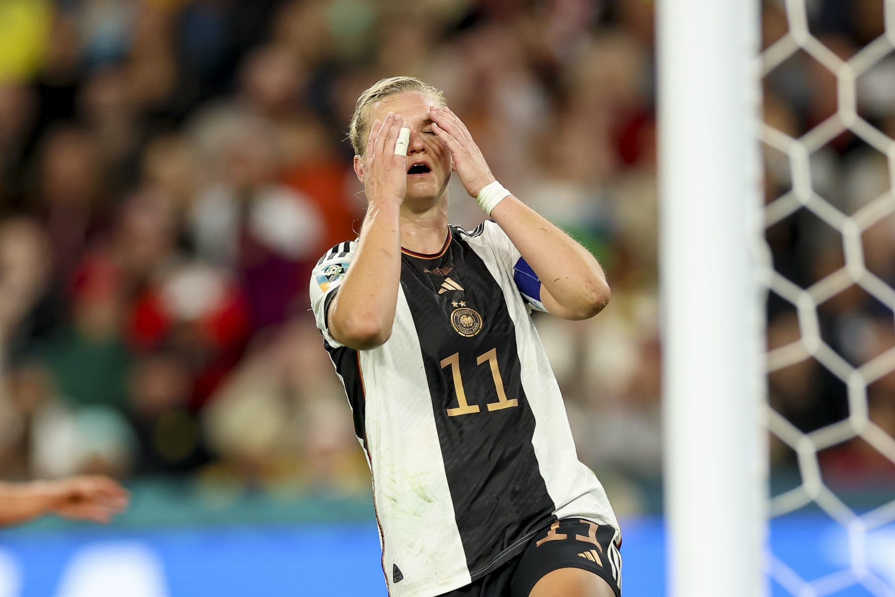 BRISBANE, AUSTRALIA - AUGUST 3: Alexandra Popp of Germany looks dejected during the FIFA Women's World Cup Australia & New Zealand 2023 Group H match between South Korea and Germany at Brisbane Stadium on August 3, 2023 in Brisbane, Australia. (Photo by Sajad Imanian/DeFodi Images via Getty Images)