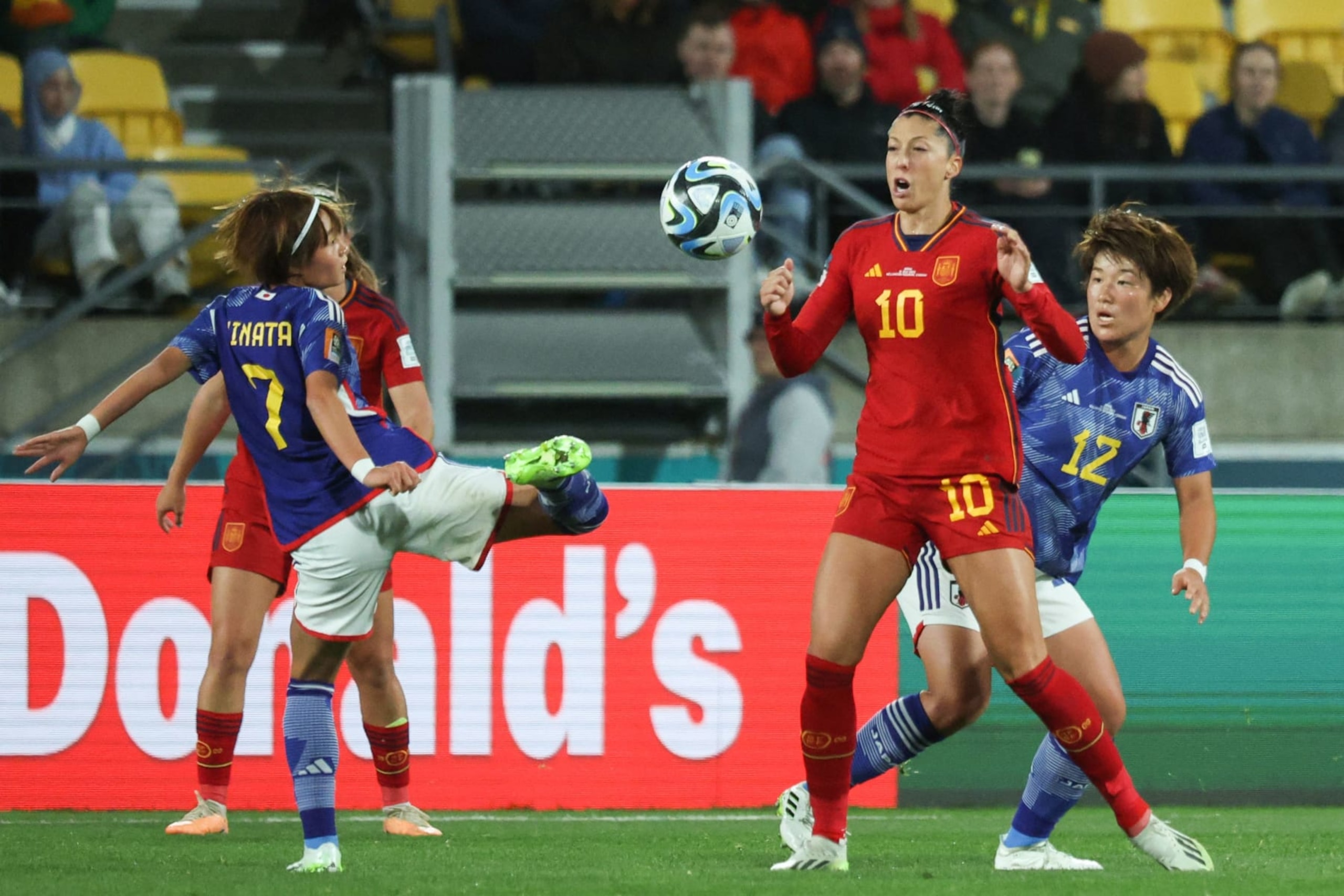 Japan's midfielder #07 Hinata Miyazawa (L) and Spain's midfielder #10 Jennifer Hermoso (C) fight for the ball during the Australia and New Zealand 2023 Women's World Cup Group C football match between Japan and Spain at Wellington Stadium, also known as Sky Stadium, in Wellington on July 31, 2023. (Photo by Marty MELVILLE / AFP) (Photo by MARTY MELVILLE/AFP via Getty Images)