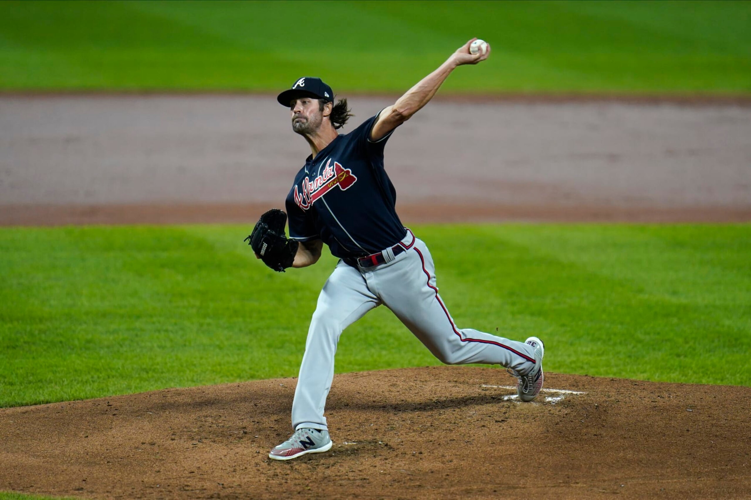 Atlanta Braves starting pitcher Cole Hamels throws a pitch to the Baltimore Orioles during the second inning of a baseball game, Wednesday, Sept. 16, 2020, in Baltimore. (AP Photo/Julio Cortez) Atlanta Braves starting pitcher Cole Hamels throws a pitch to the Baltimore Orioles during the second inning of a baseball game, Wednesday, Sept. 16, 2020, in Baltimore. (AP Photo/Julio Cortez)