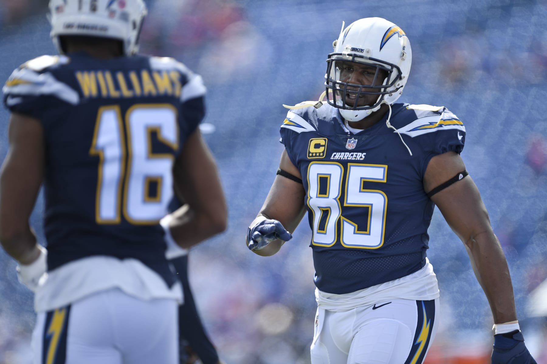 Los Angeles Chargers' Antonio Gates warms-up before an NFL football game against the Buffalo Bills, Sunday, Sept. 16, 2018, in Orchard Park, N.Y. (AP Photo/Adrian Kraus)