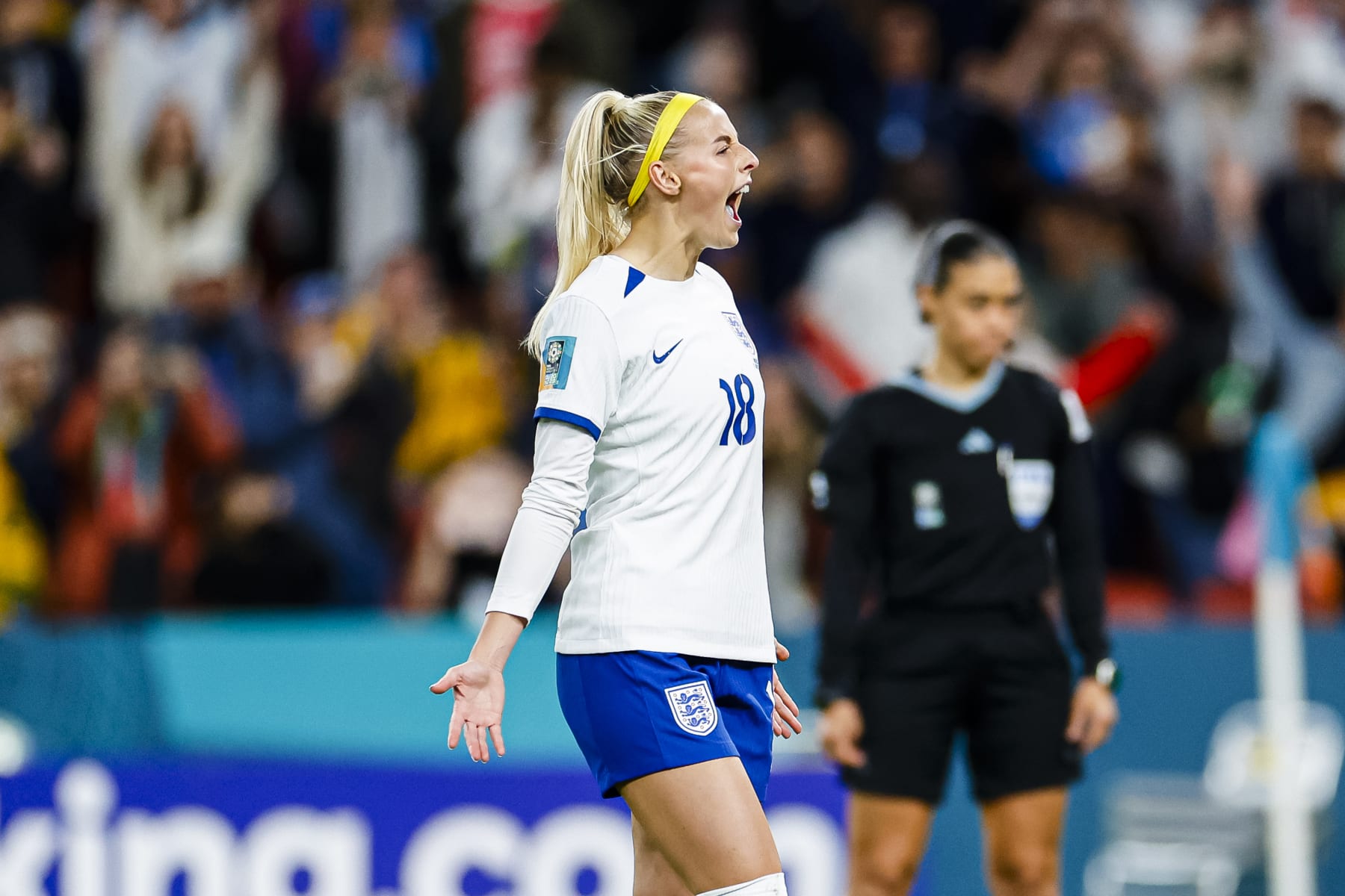 BRISBANE, AUSTRALIA - AUGUST 7: Chloe Kelly of England celebrates after scoring a penalty and winning Nigeria during the FIFA Women's World Cup Australia & New Zealand 2023 Round of 16 match between England and Nigeria at Brisbane Stadium on August 7, 2023 in Brisbane, Australia. (Photo by James Whitehead/Eurasia Sport Images/Getty Images)