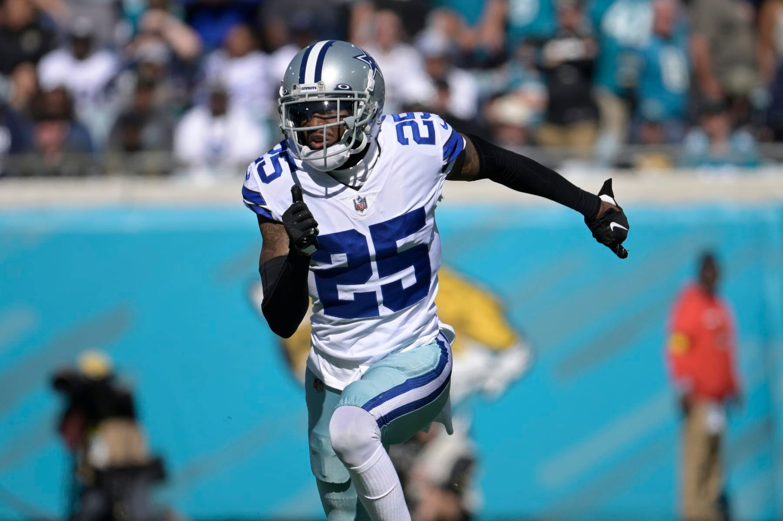 Dallas Cowboys cornerback Nahshon Wright (25) runs a play during the first half of an NFL football game against the Jacksonville Jaguars, Sunday, Dec. 18, 2022, in Jacksonville, Fla. (AP Photo/Phelan M. Ebenhack)