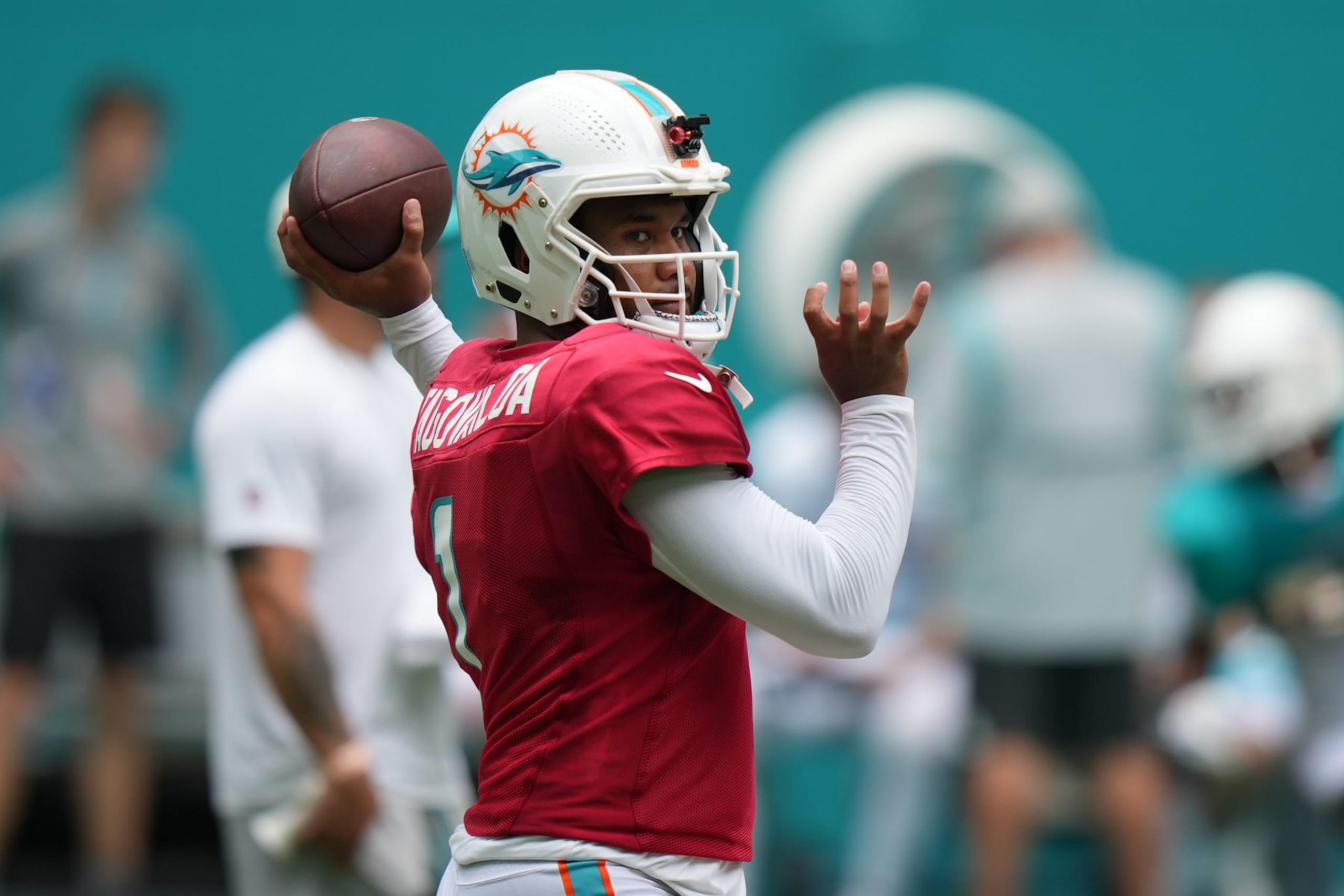 MIAMI GARDENS, FL - AUGUST 05: Miami Dolphins quarterback Tua Tagovailoa (1) makes a pass attempt during the Miami Dolphins Training Camp on Saturday, August 5, 2023 at Hard Rock Stadium, Miami Gardens, Fla. (Photo by Peter Joneleit/Icon Sportswire via Getty Images)